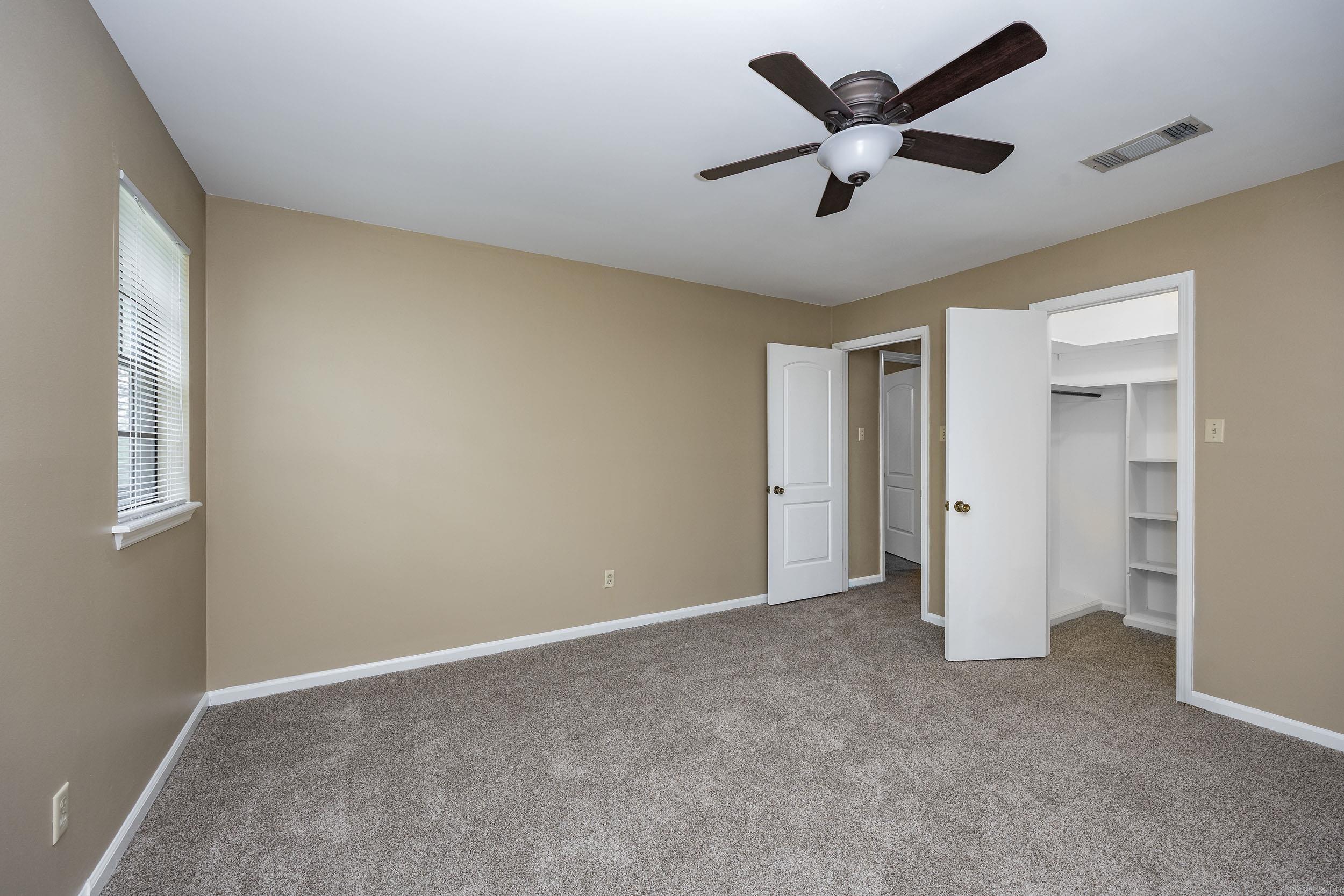 8 Kings Mountain Court
