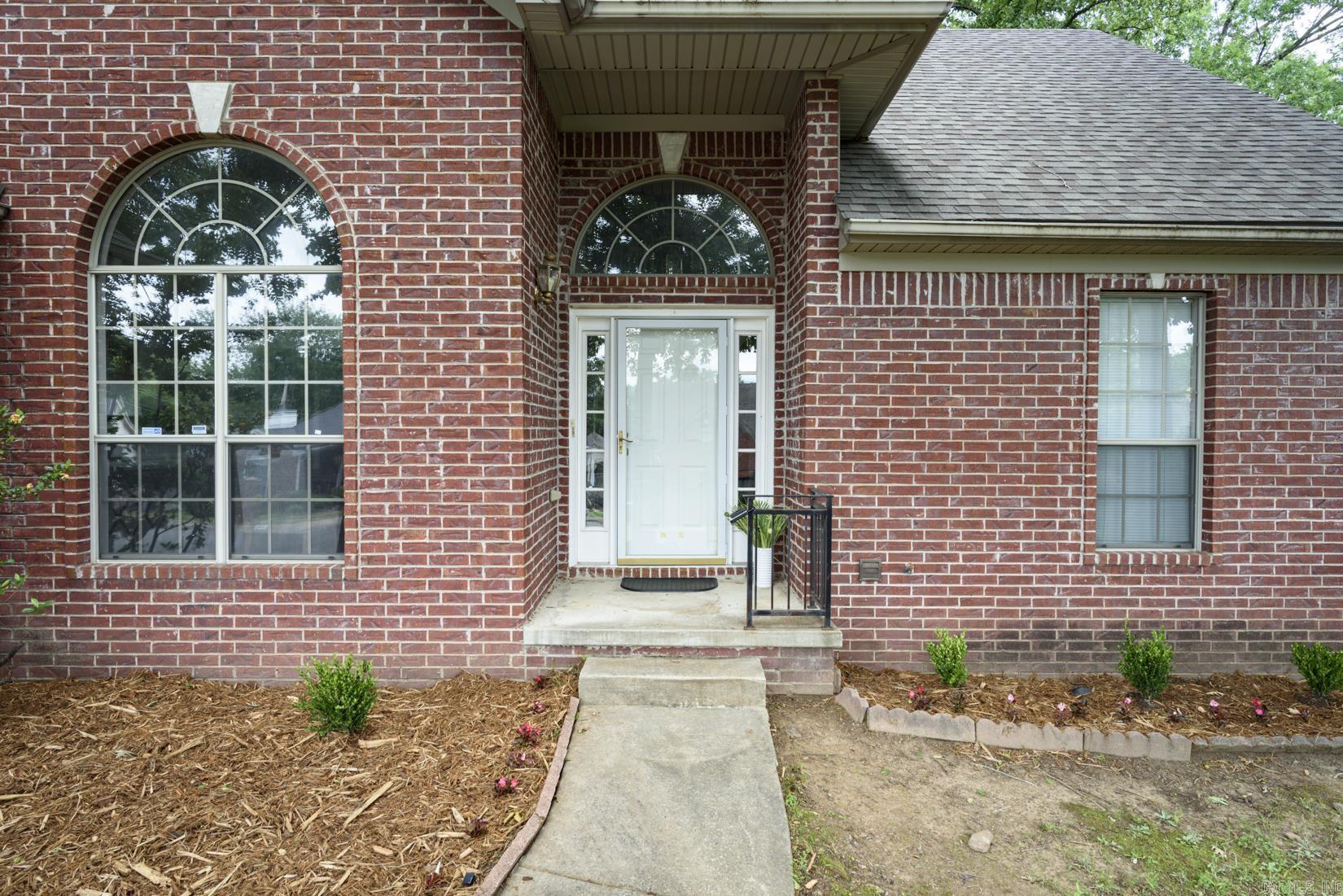 1907 Cherrybend Drive