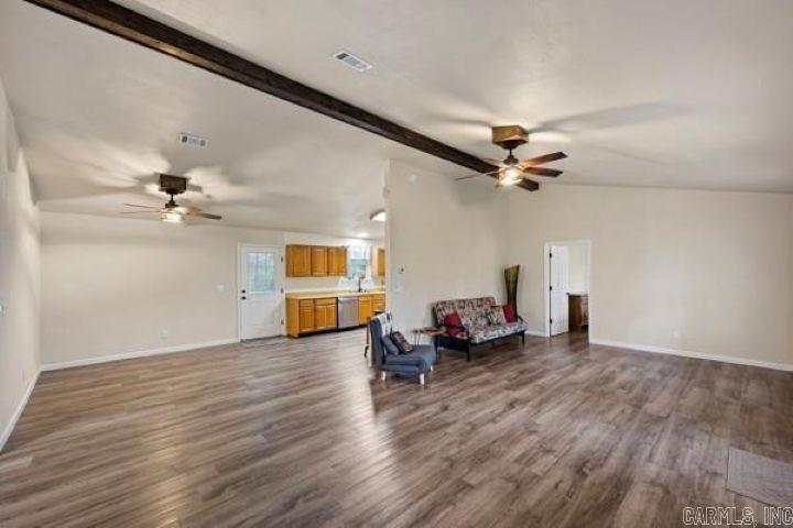 241 Lakewood