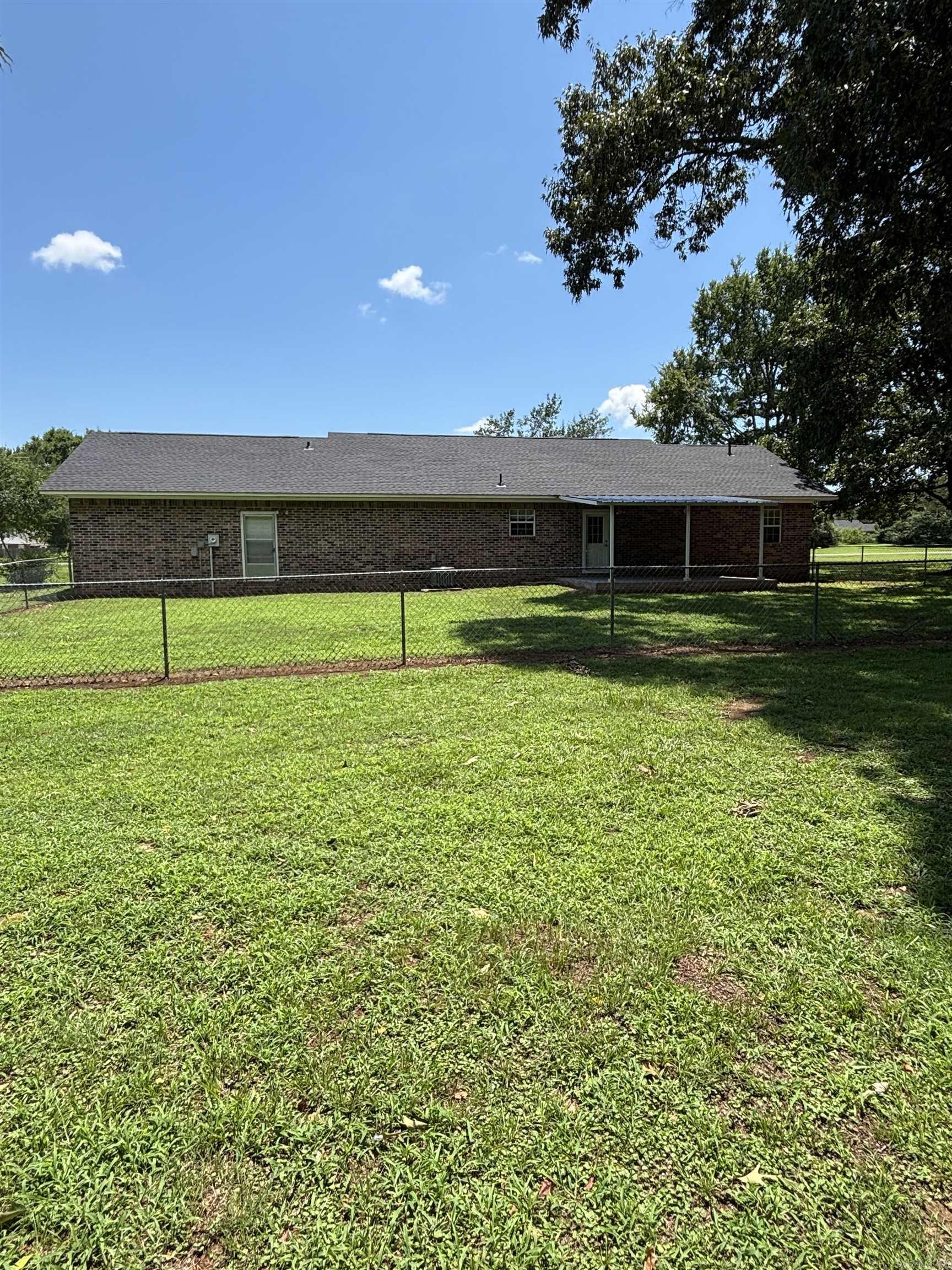 241 Lakewood