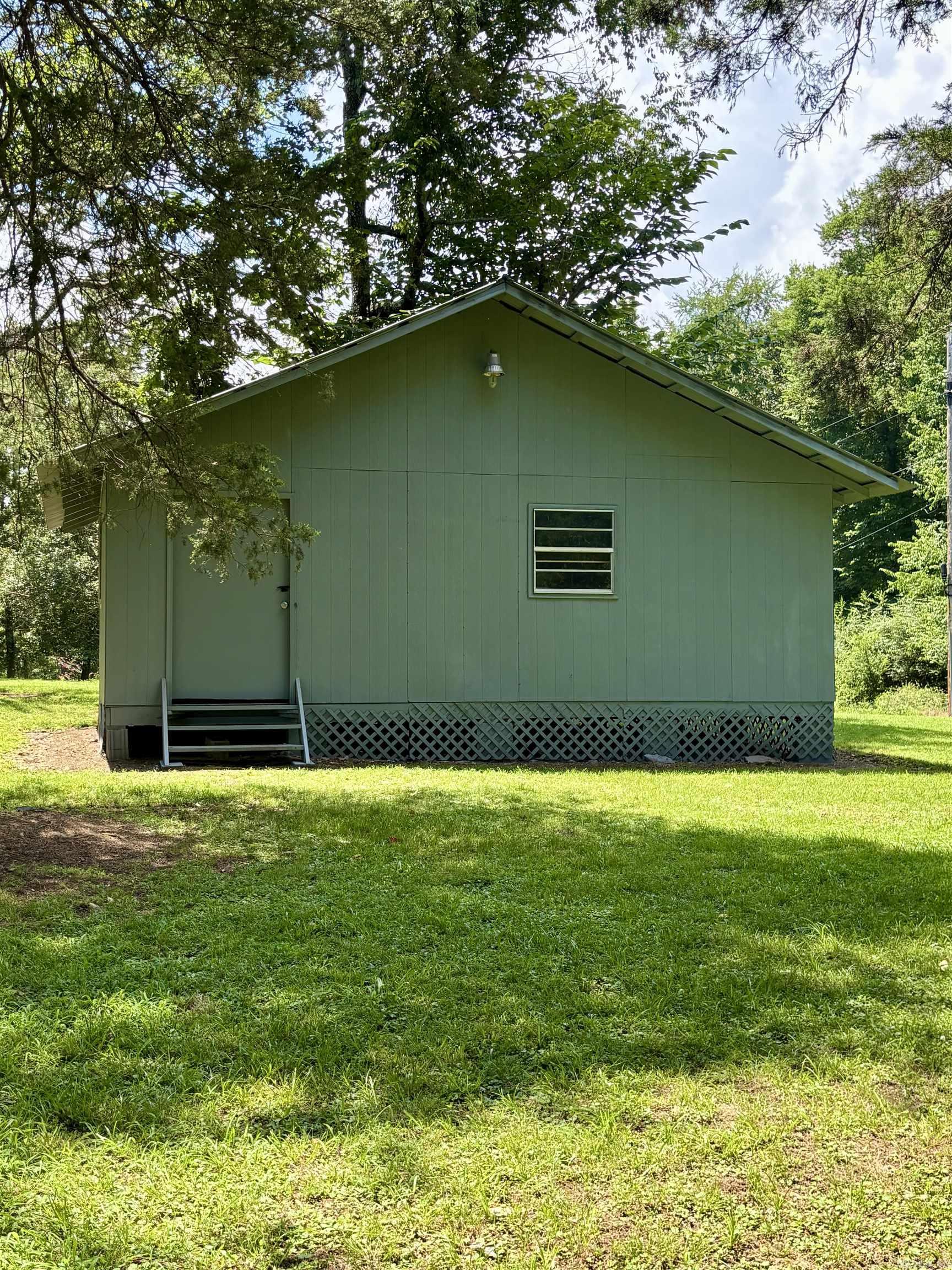 241 Lakewood