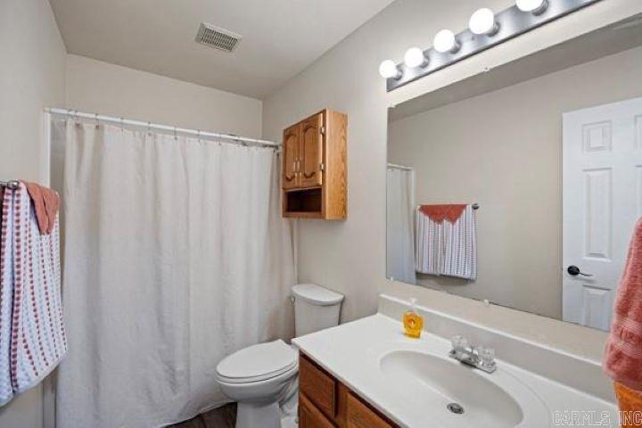 241 Lakewood
