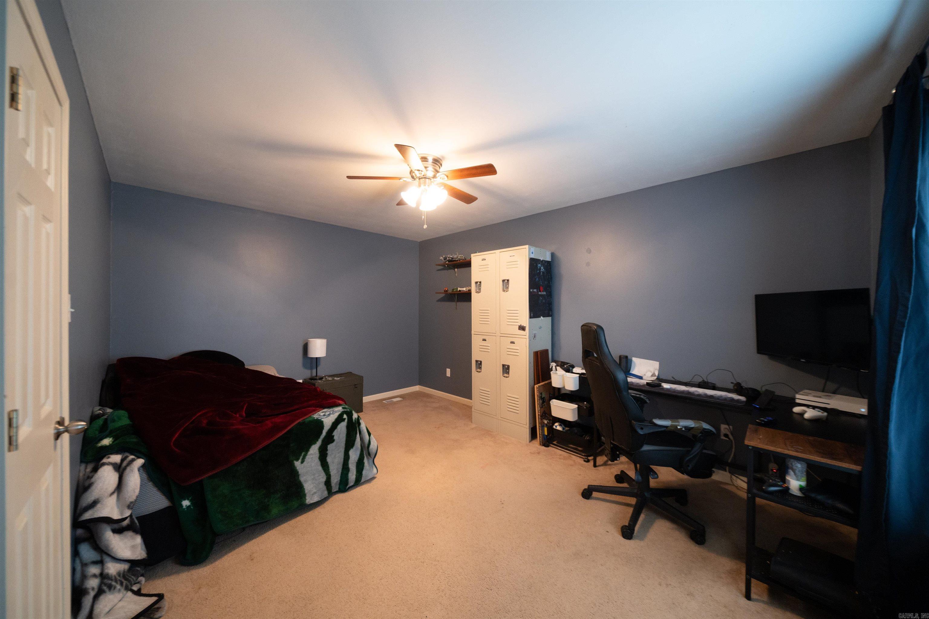 33 Thompson Drive