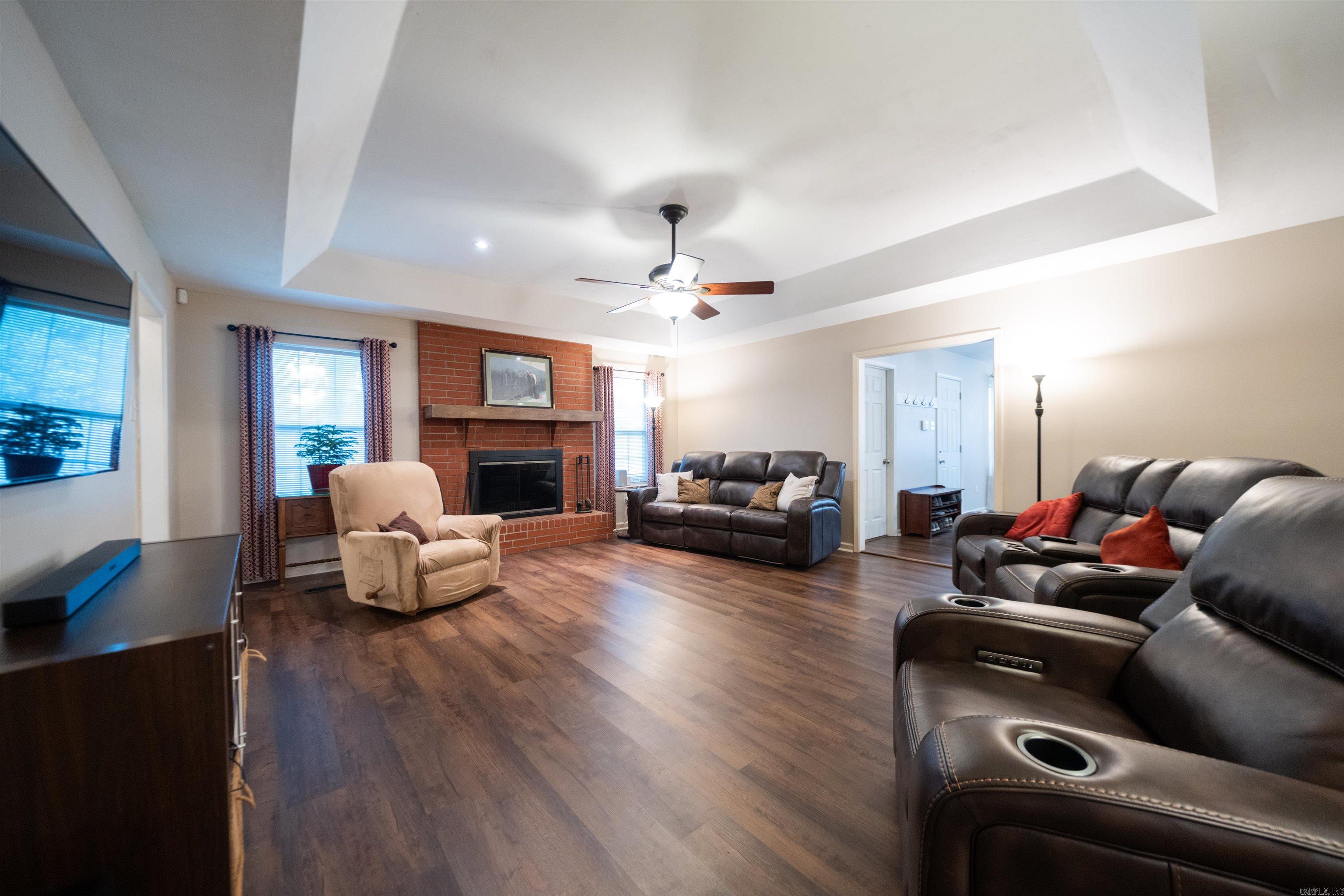 33 Thompson Drive