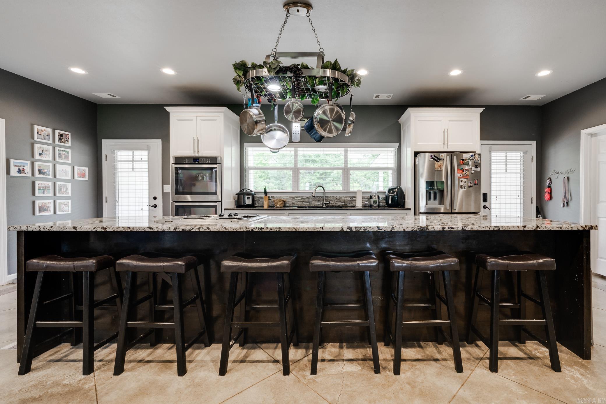 25 Pocahontas Court