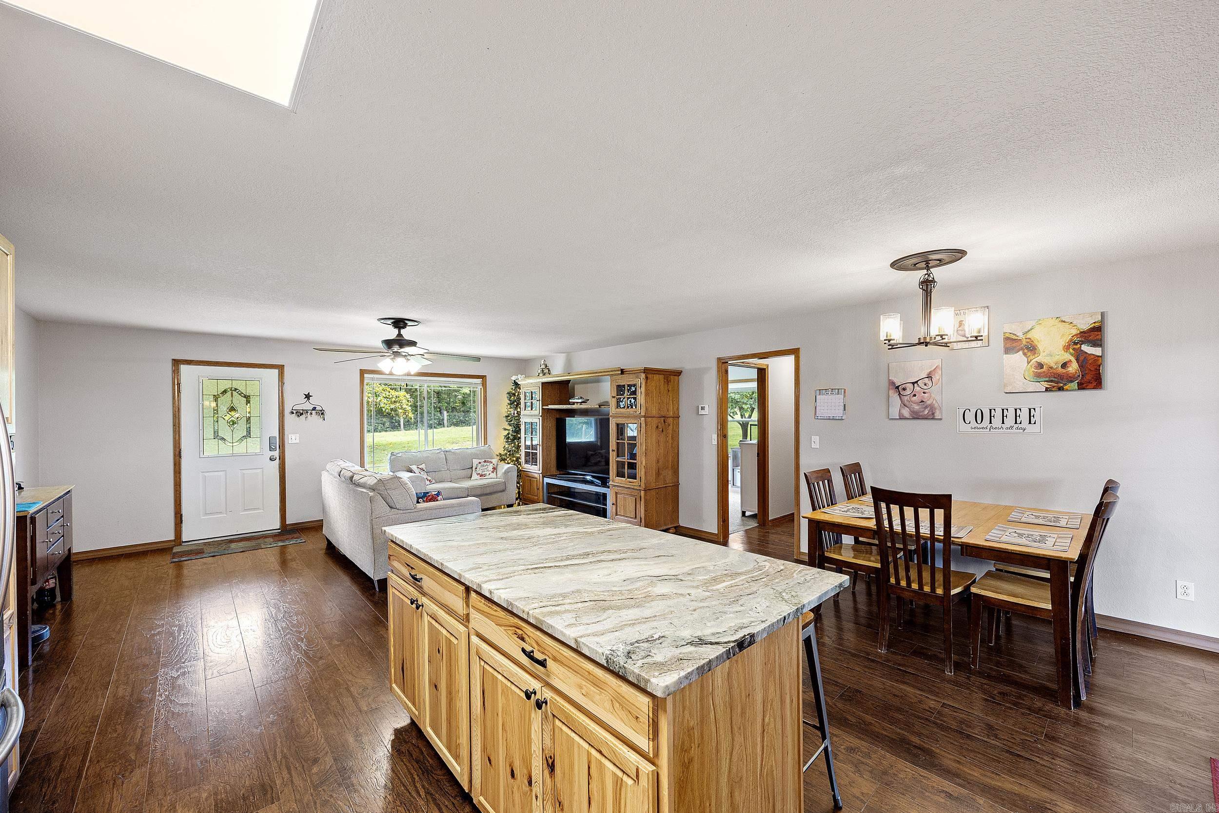 2072 Rockhouse Road