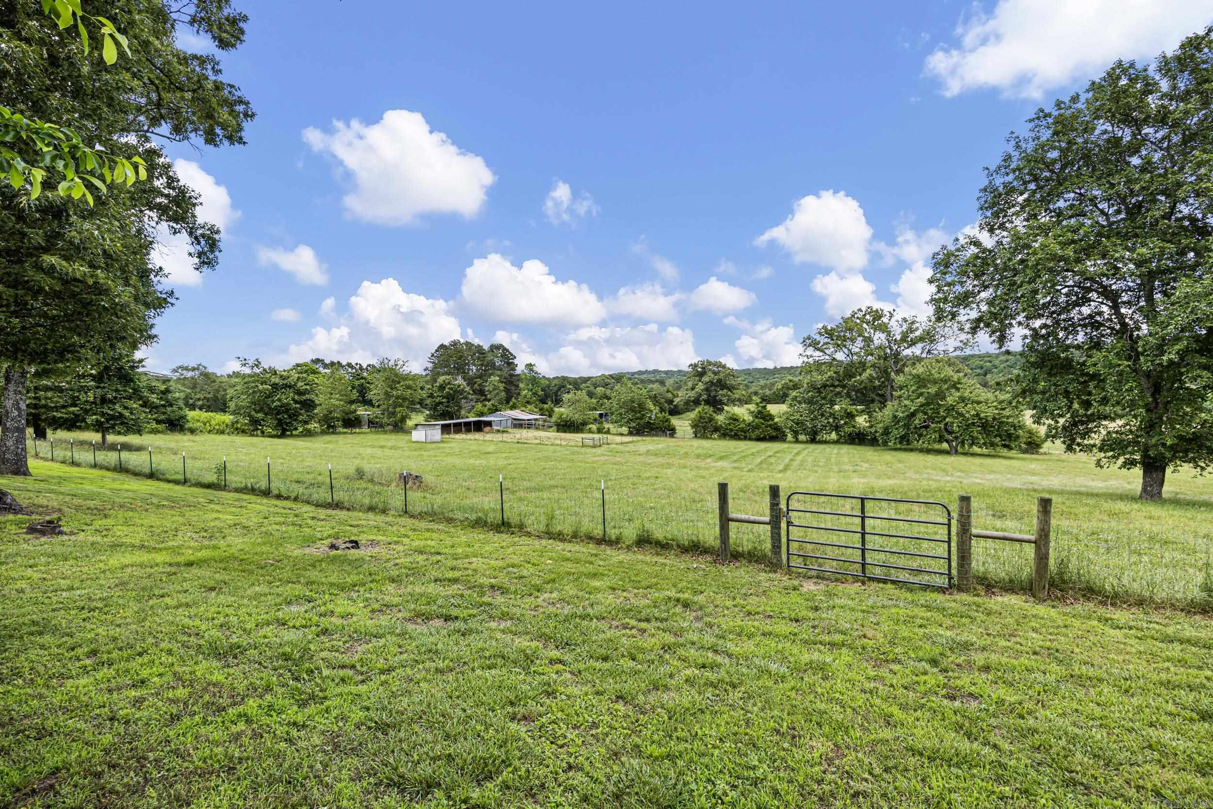 2072 Rockhouse Road