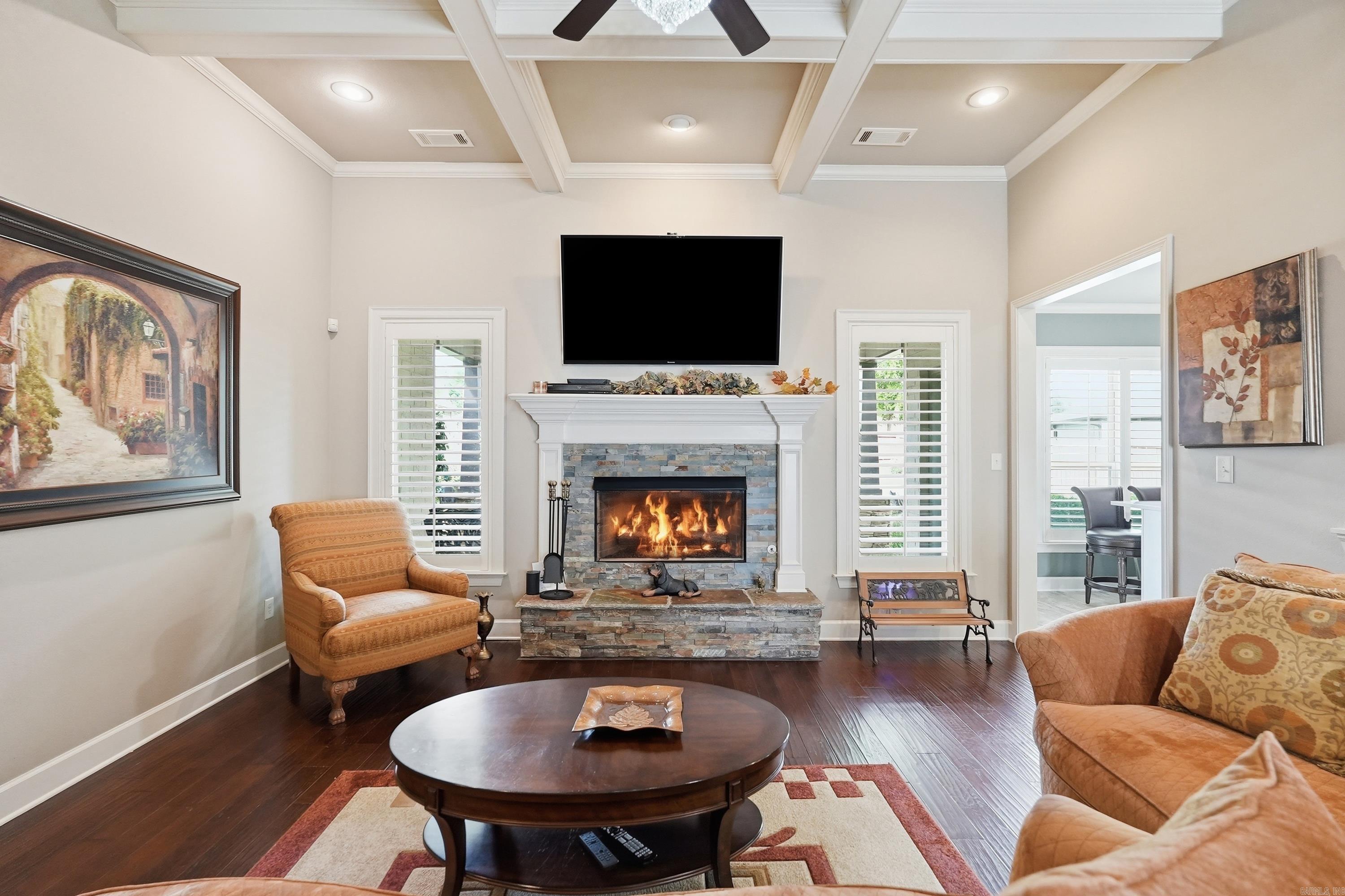 3221 Robbins Drive