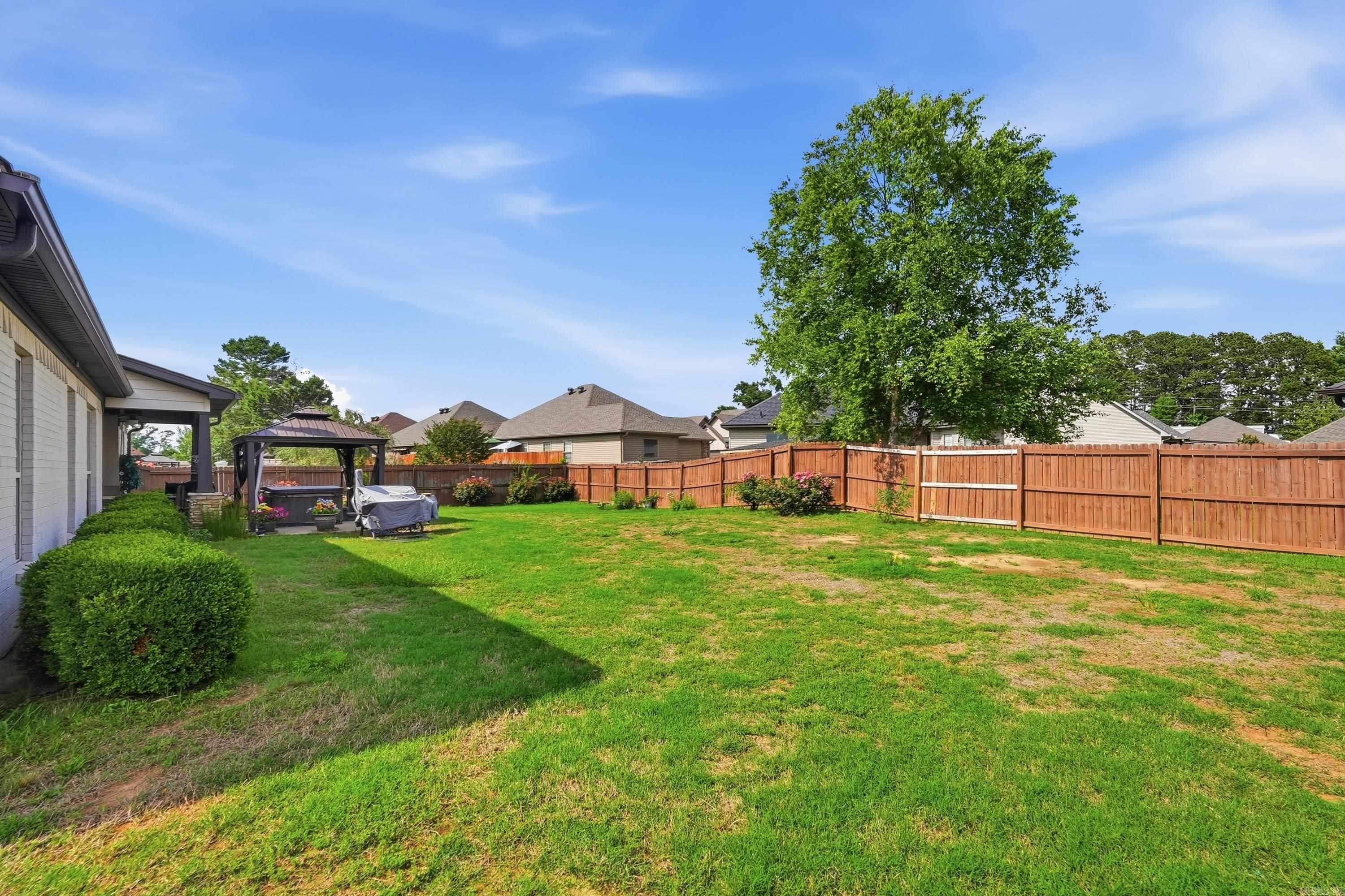 3221 Robbins Drive