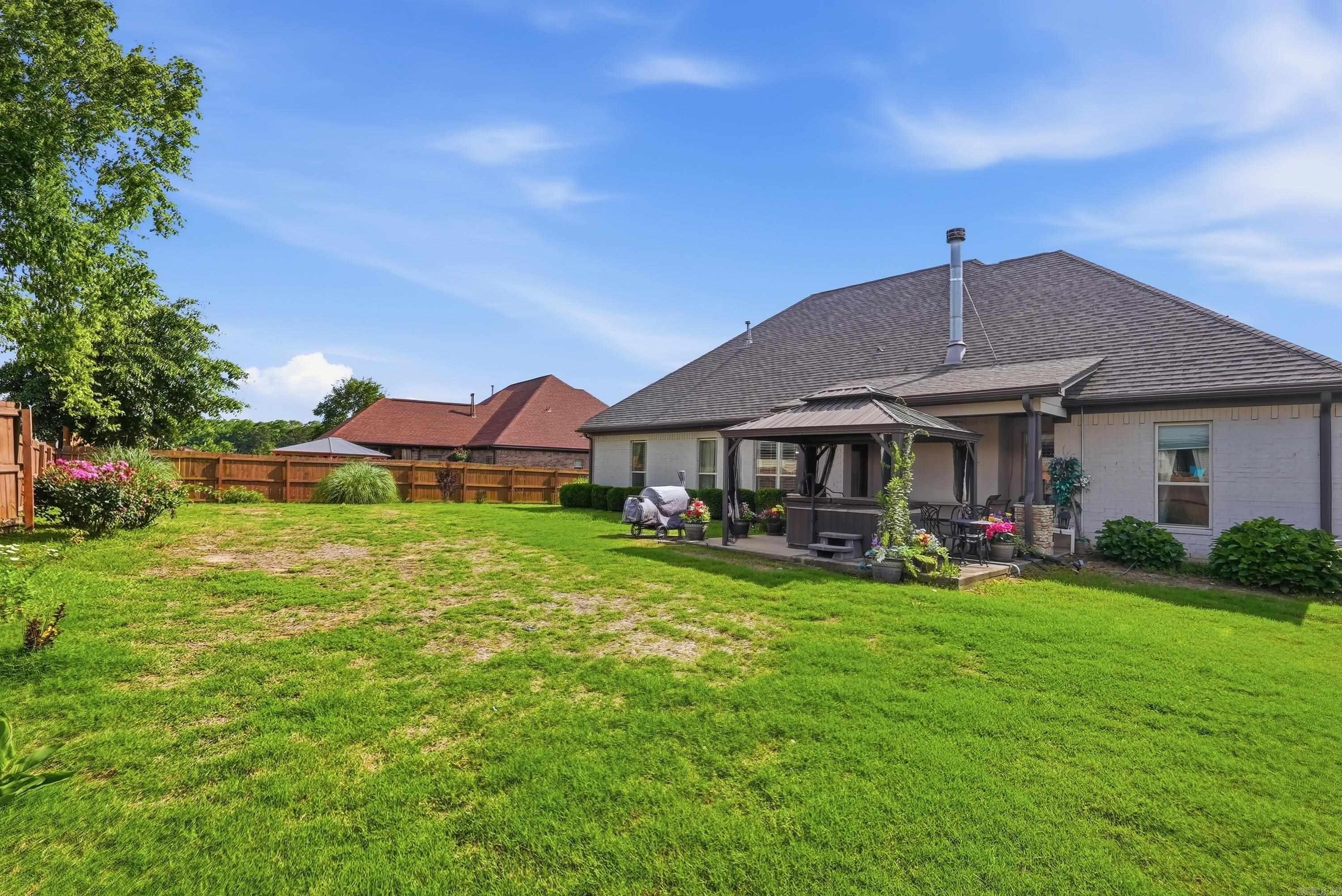 3221 Robbins Drive