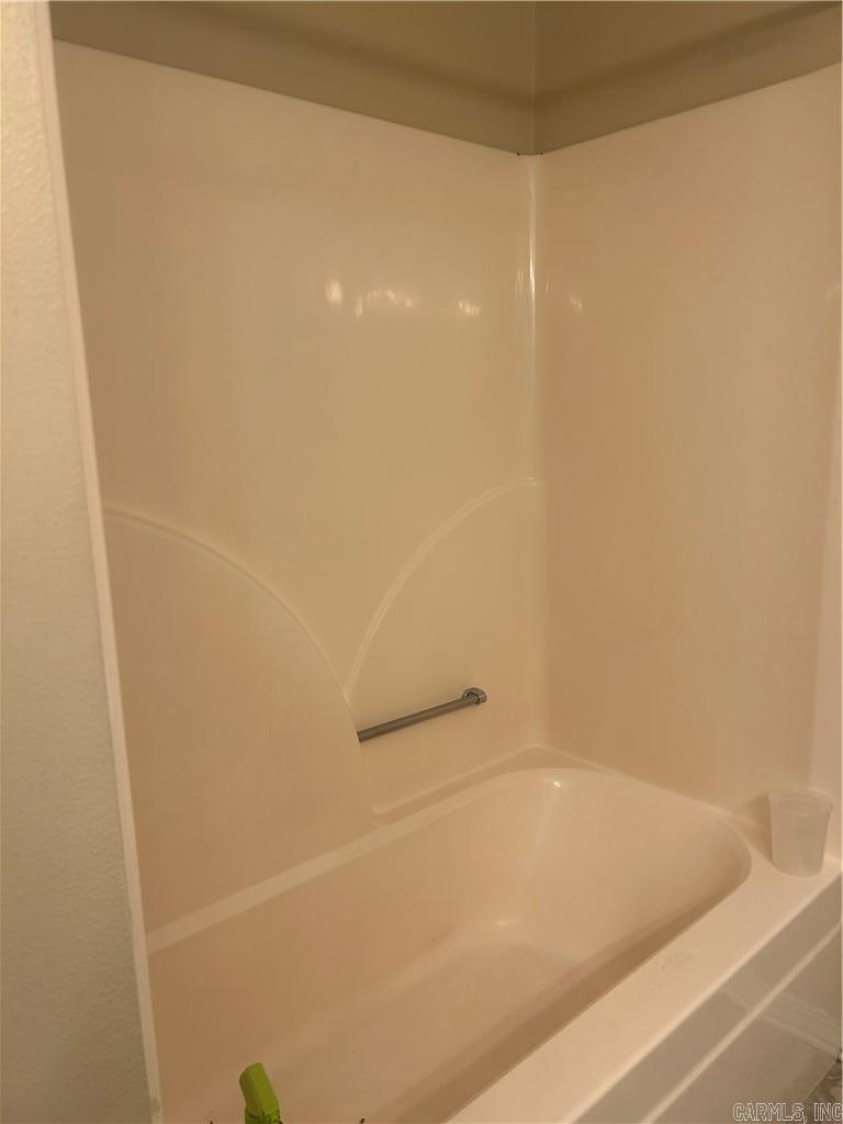 409 W 15