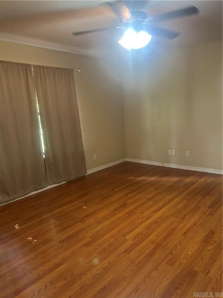409 W 15
