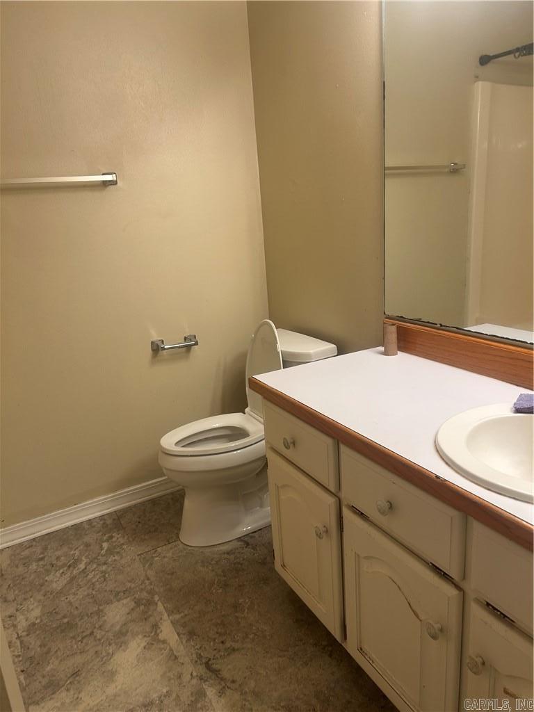 409 W 15