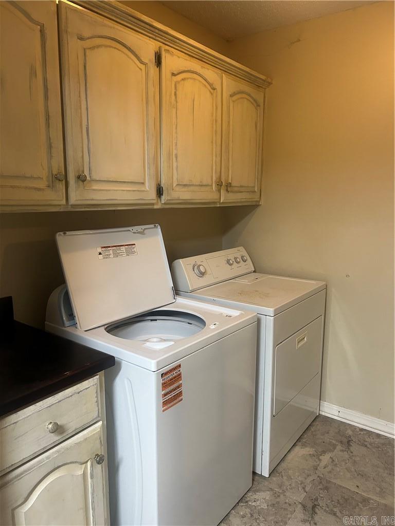 409 W 15