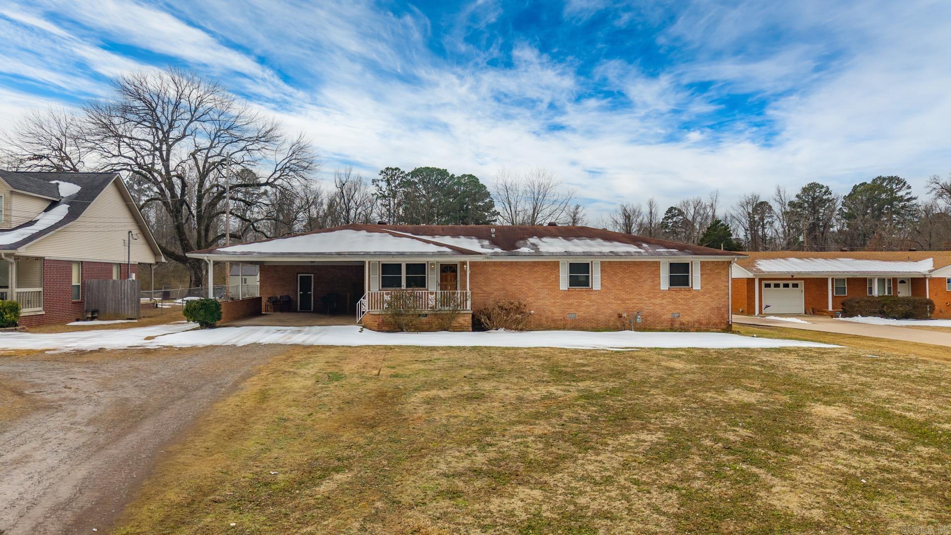 6707 Blue Hill Road