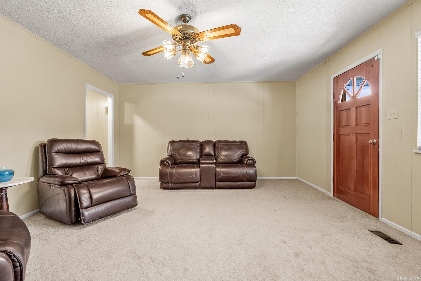 6707 Blue Hill Road