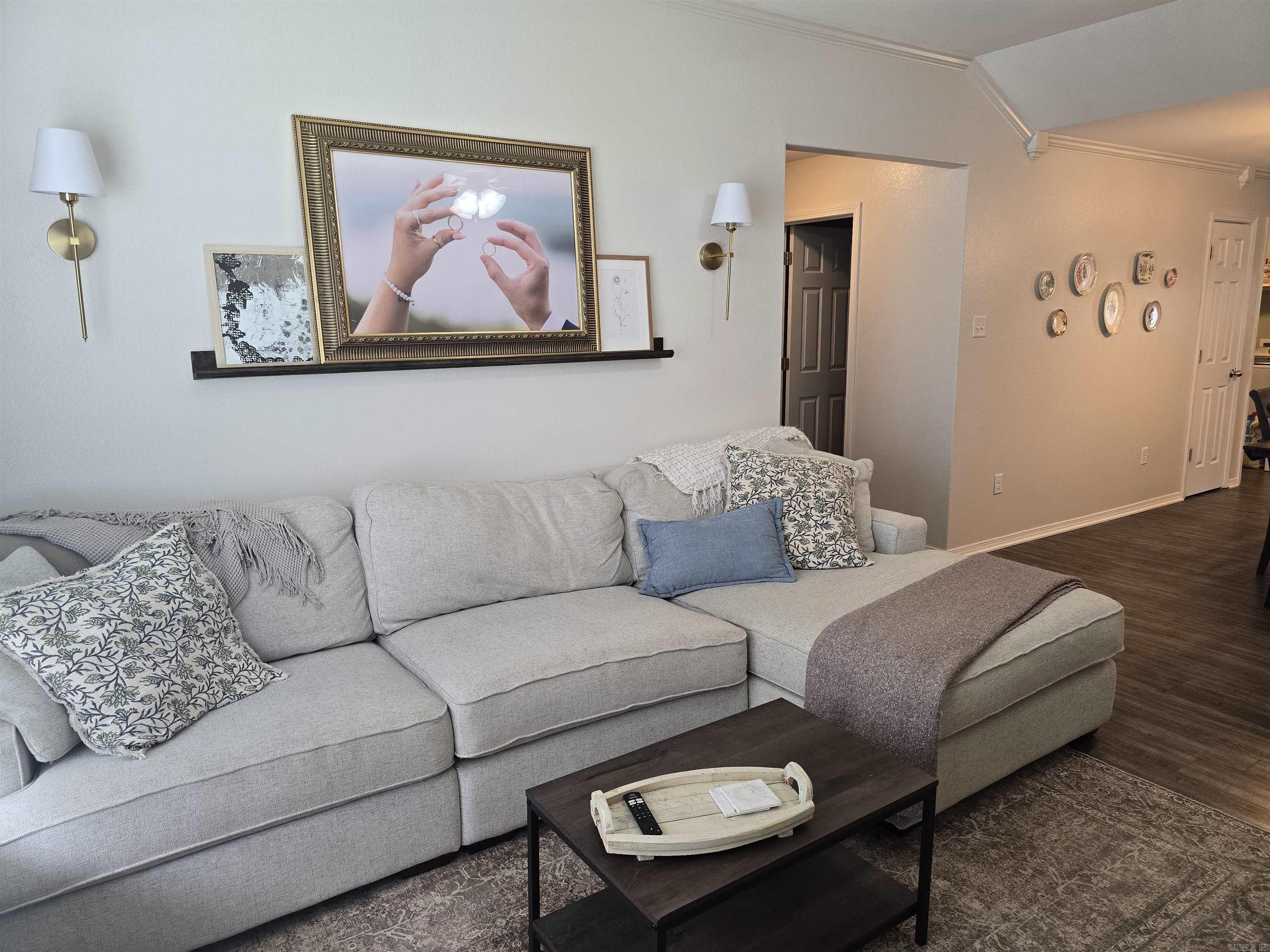 28 Waycross Drive