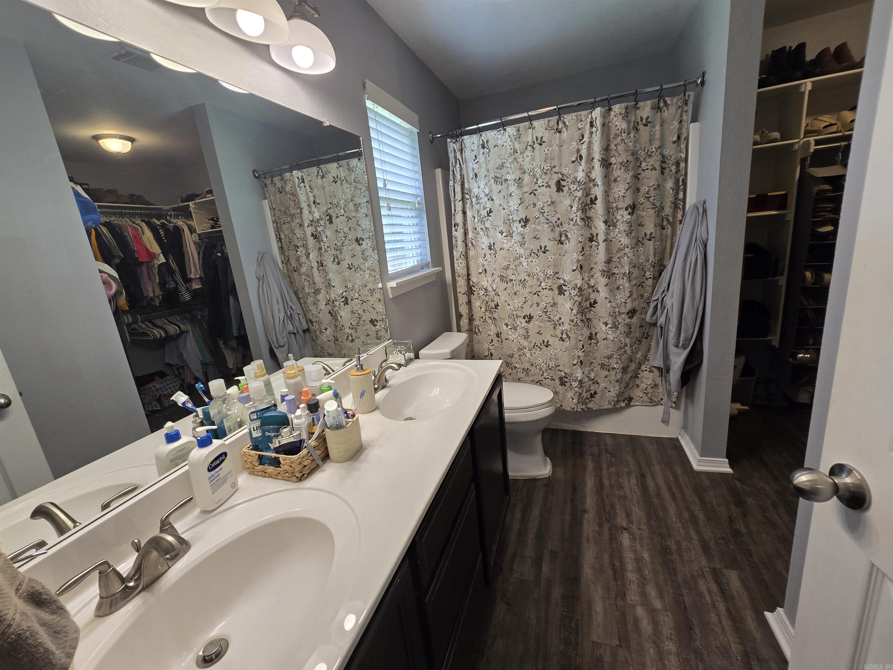 28 Waycross Drive