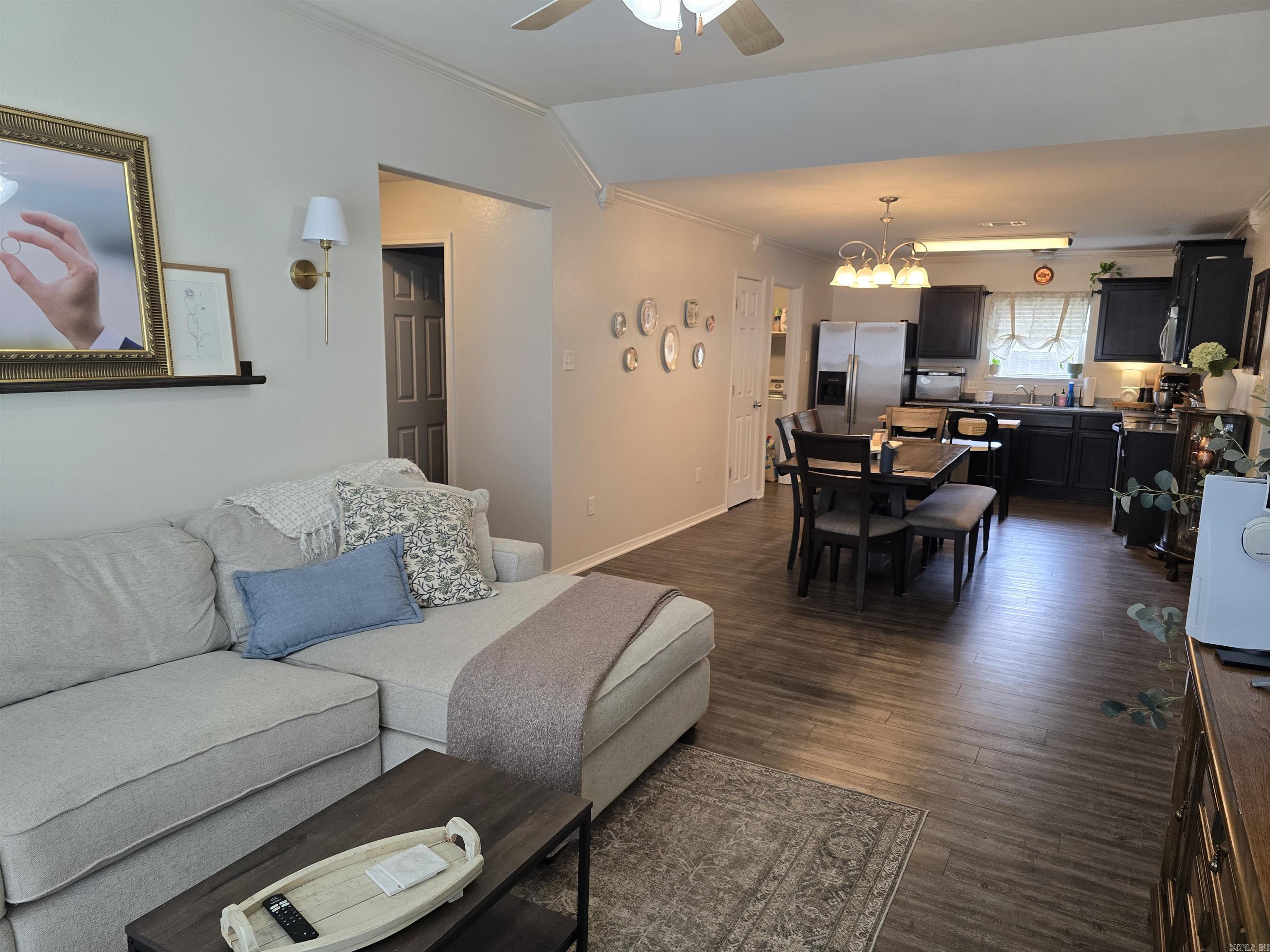 28 Waycross Drive