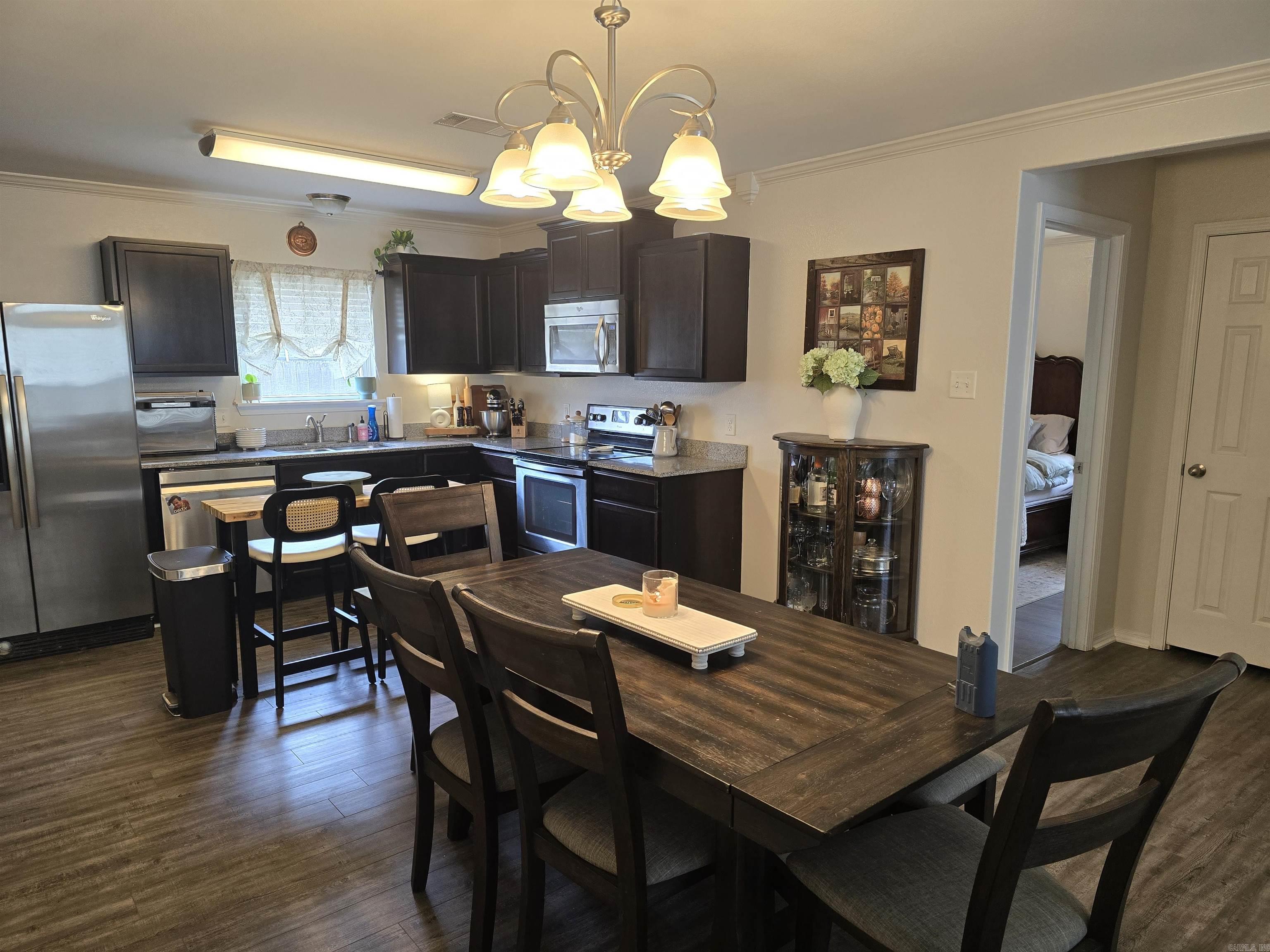 28 Waycross Drive