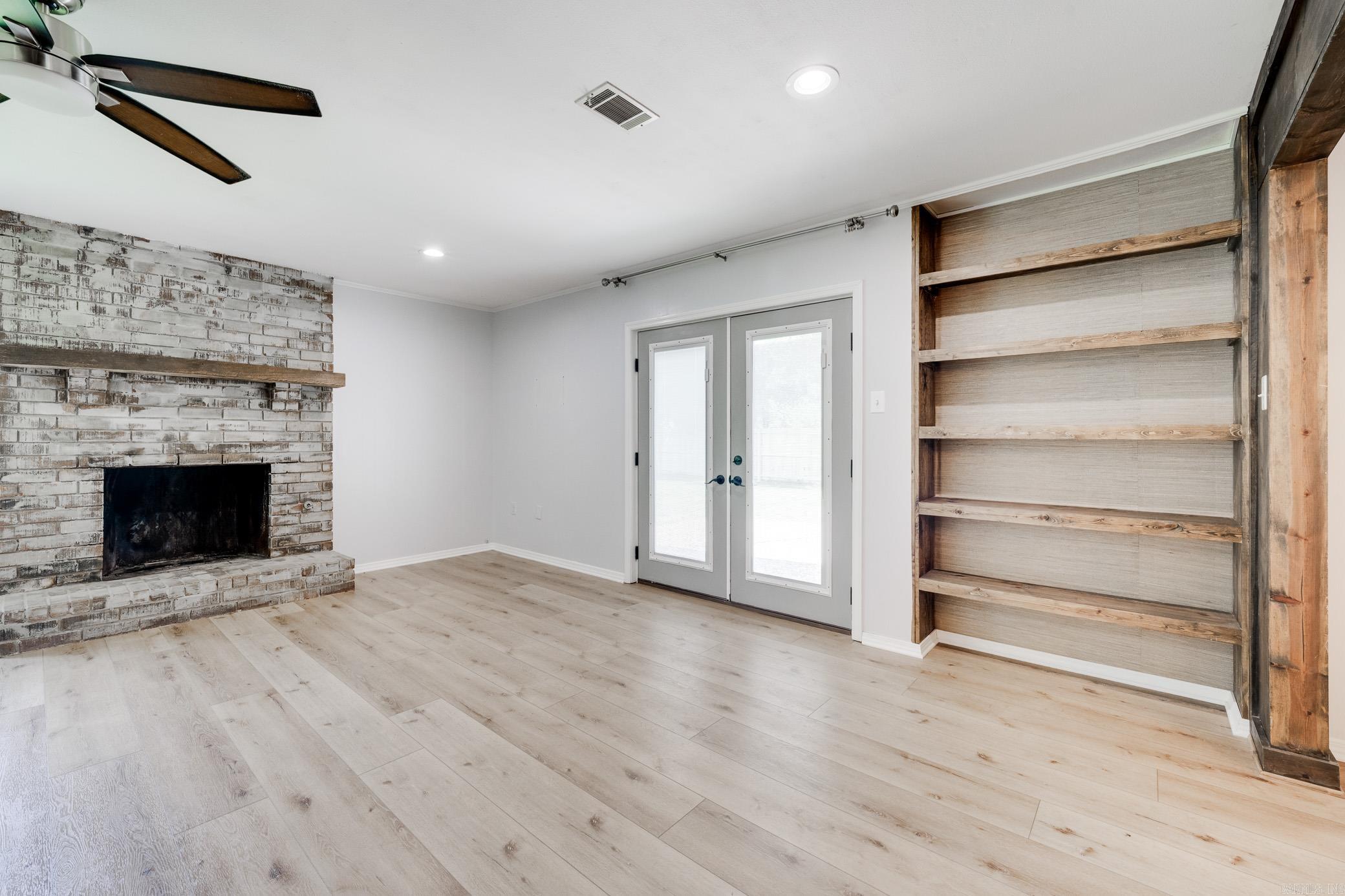 21 Covewood Dr