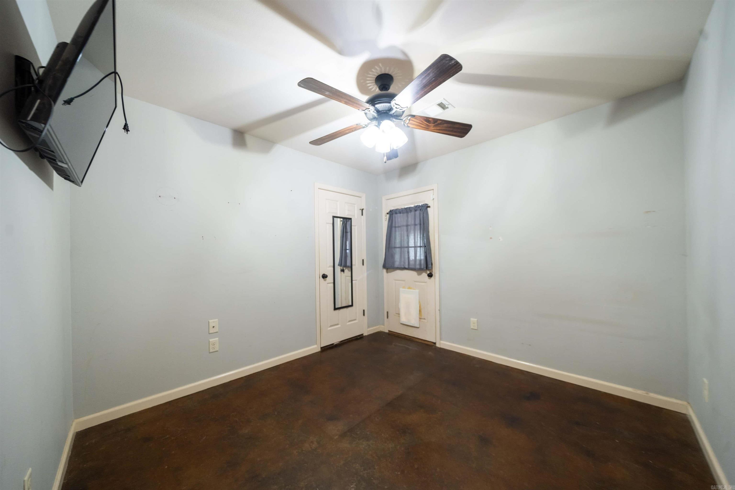 508 N Rose