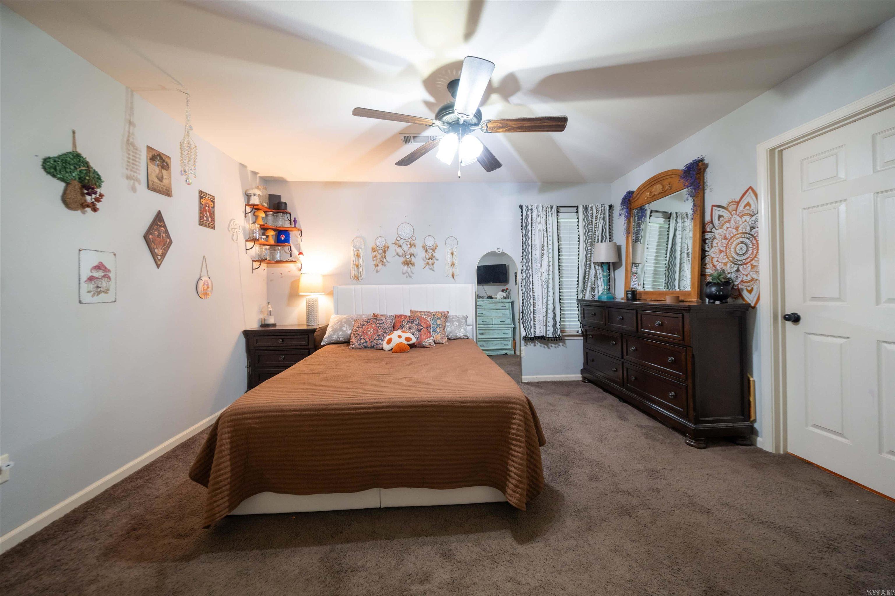 508 N Rose