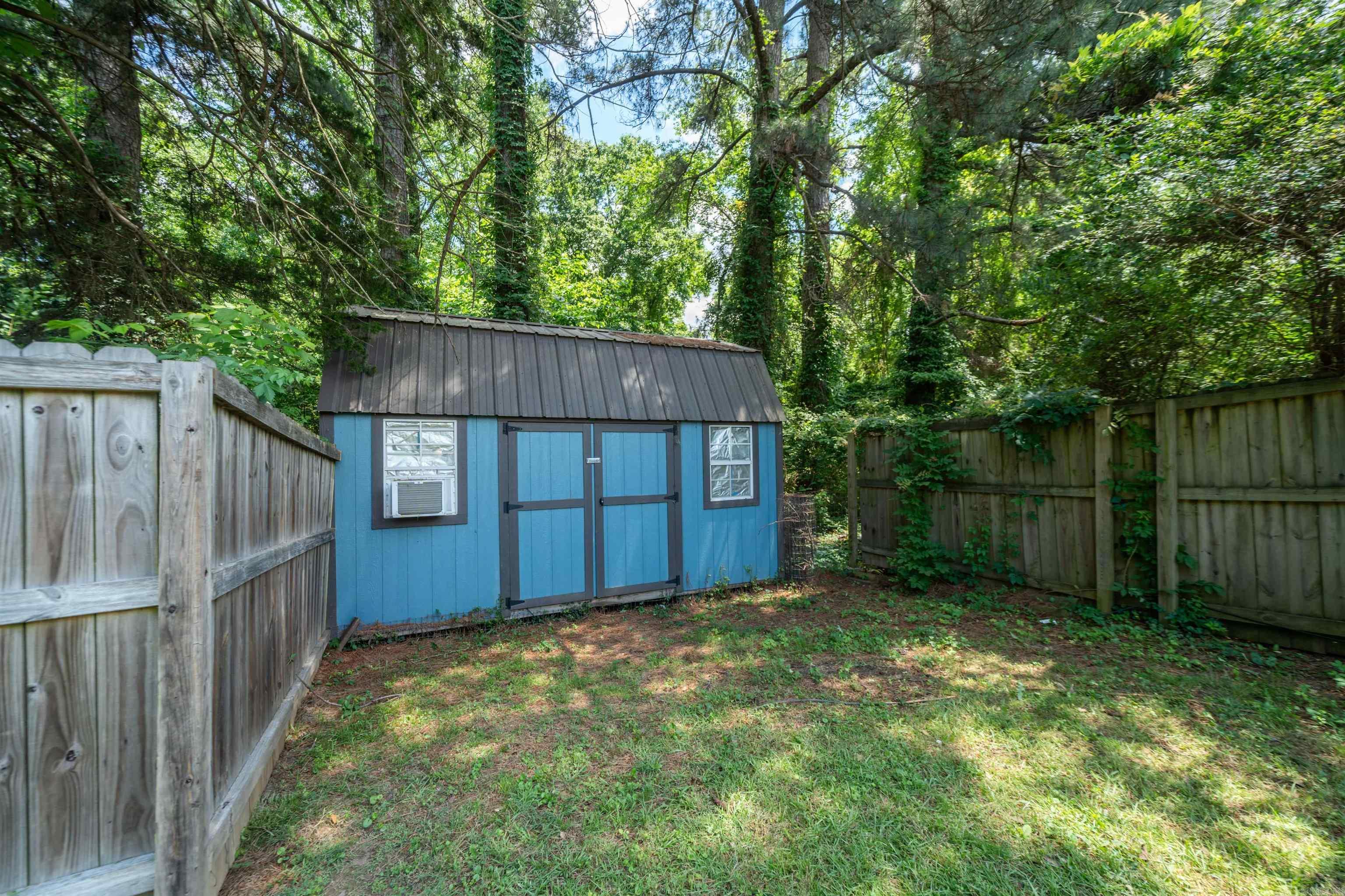 508 N Rose