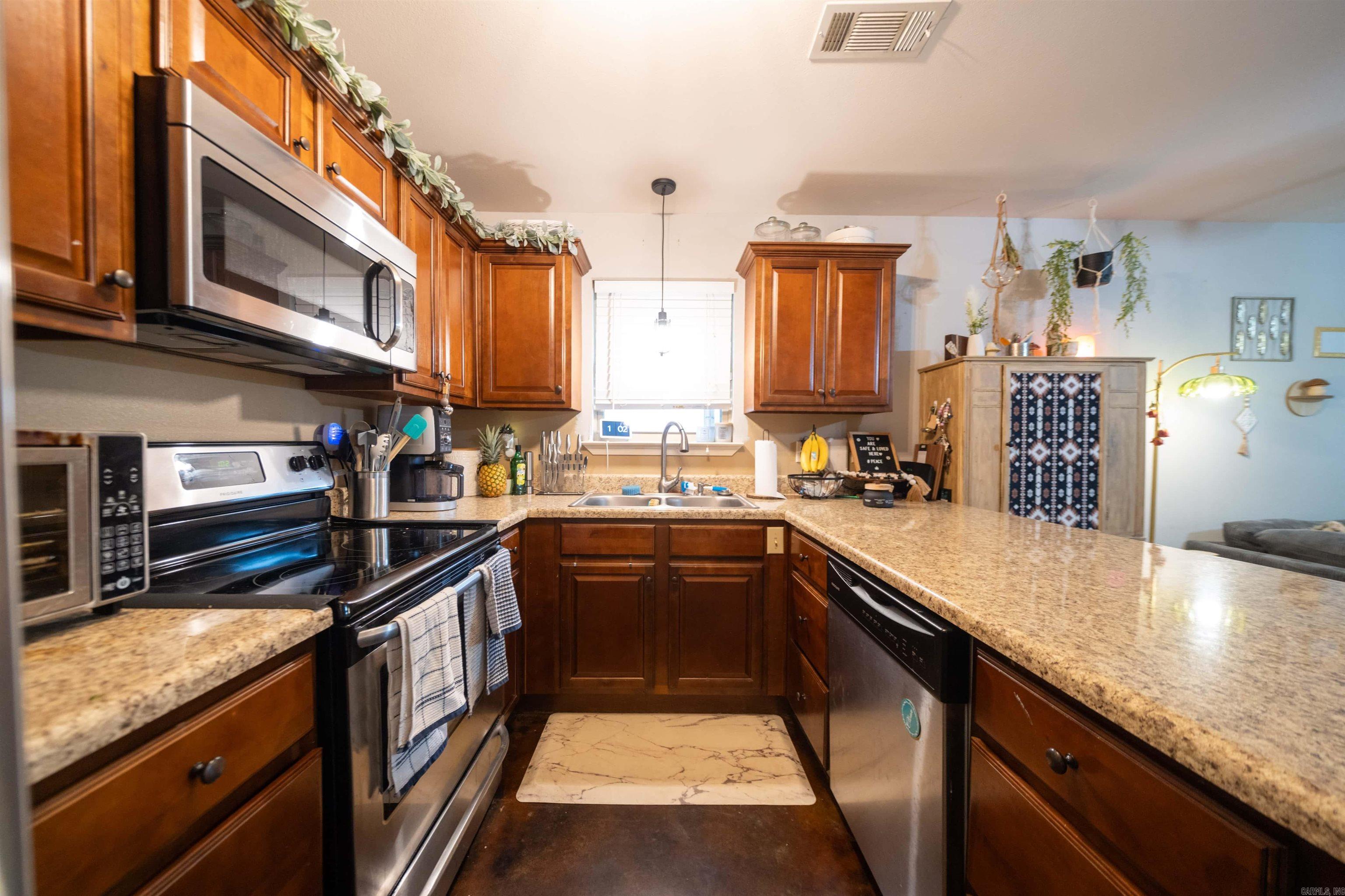 508 N Rose