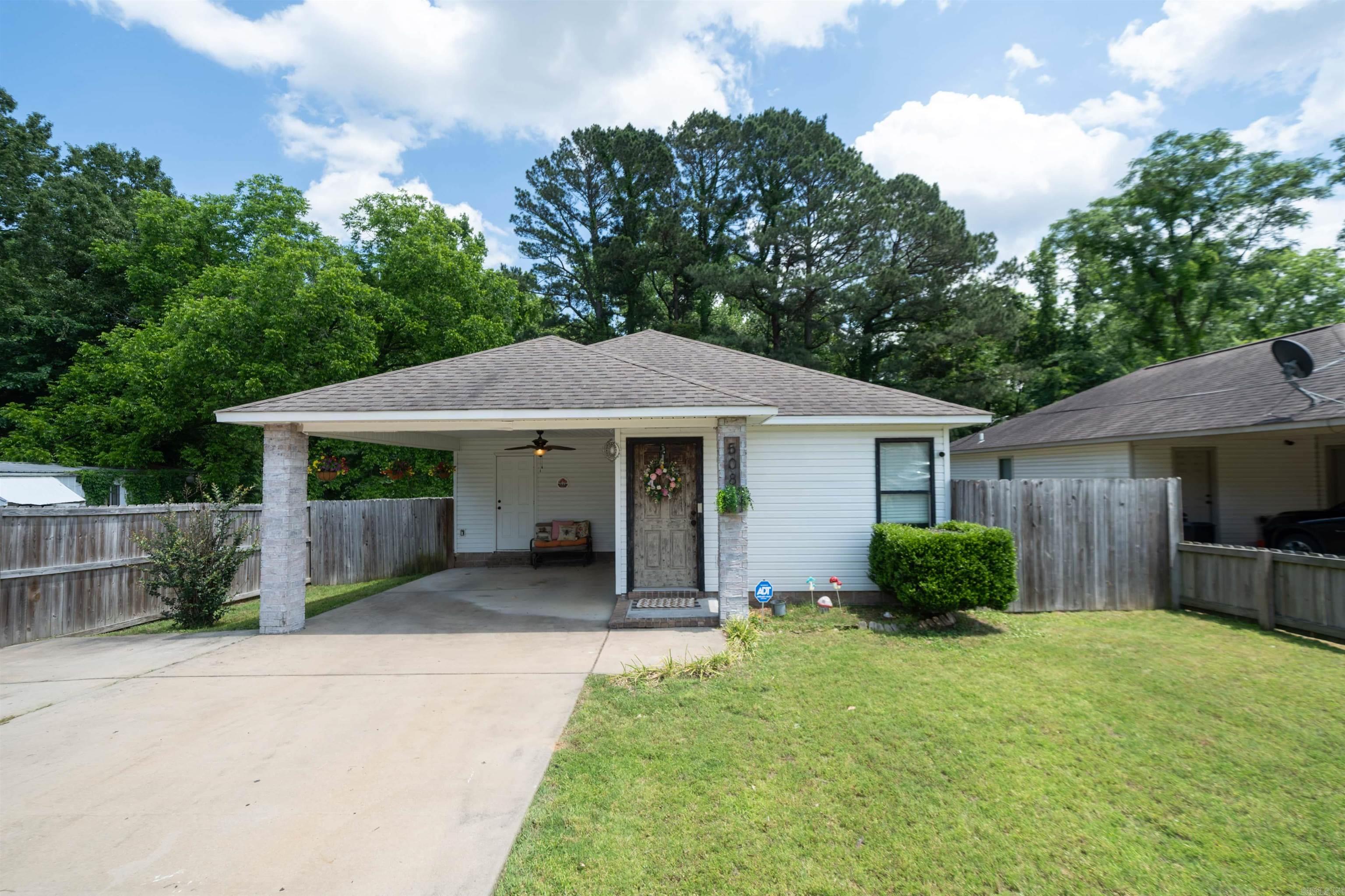 508 N Rose