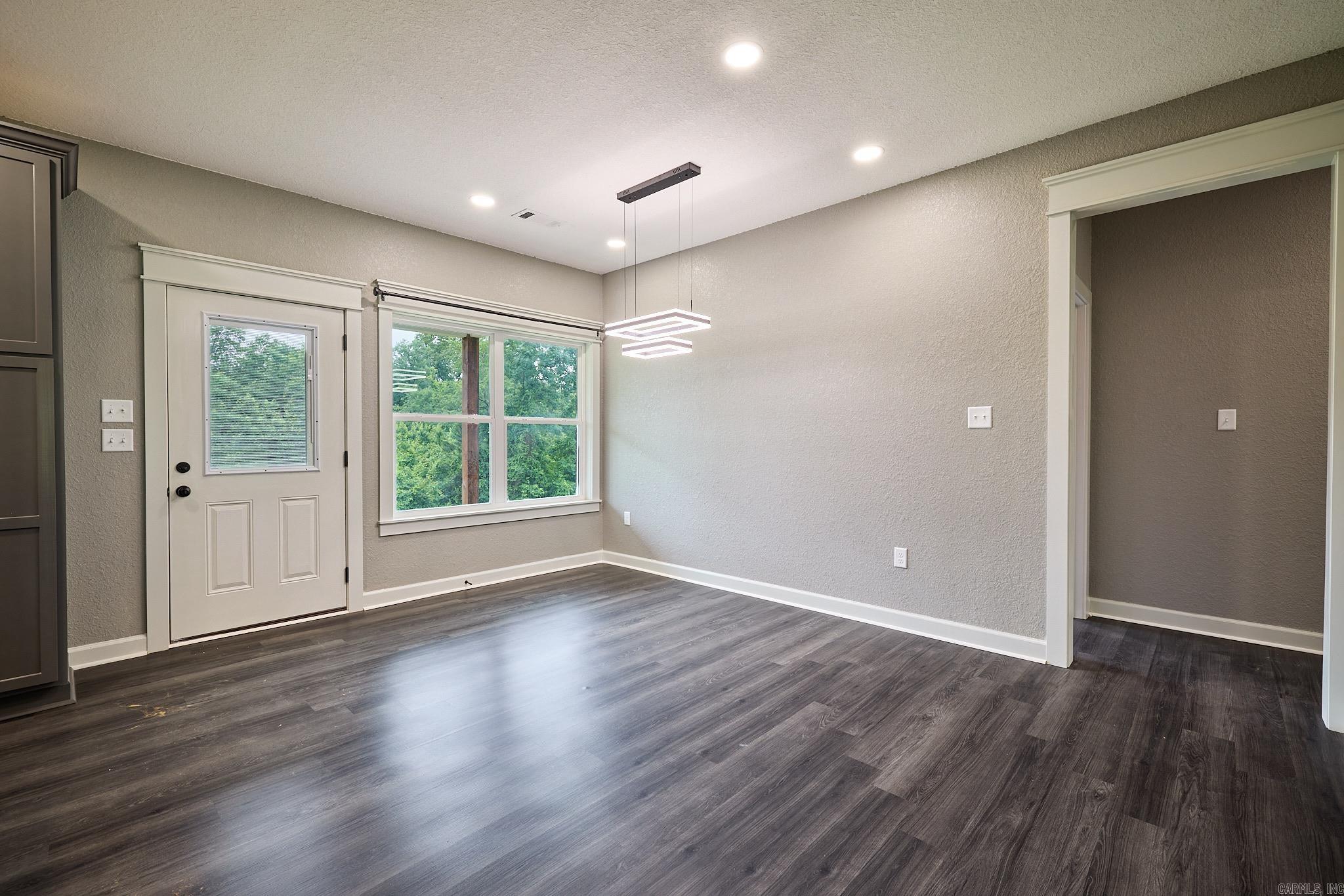 12915 Styles Rd