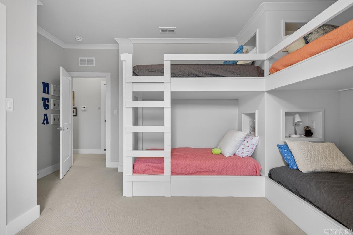 17 Tupelo Court