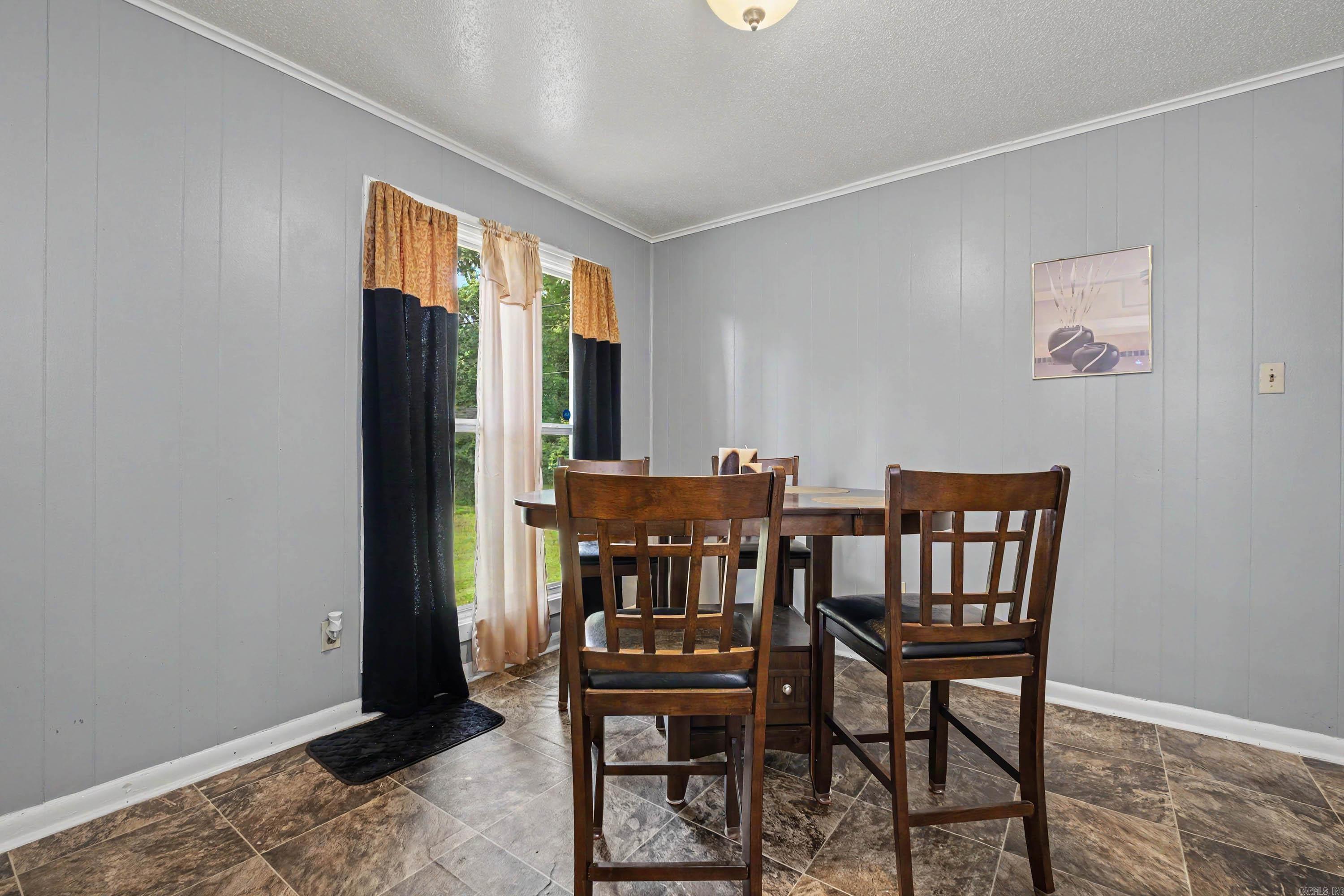 6101 Senate Drive