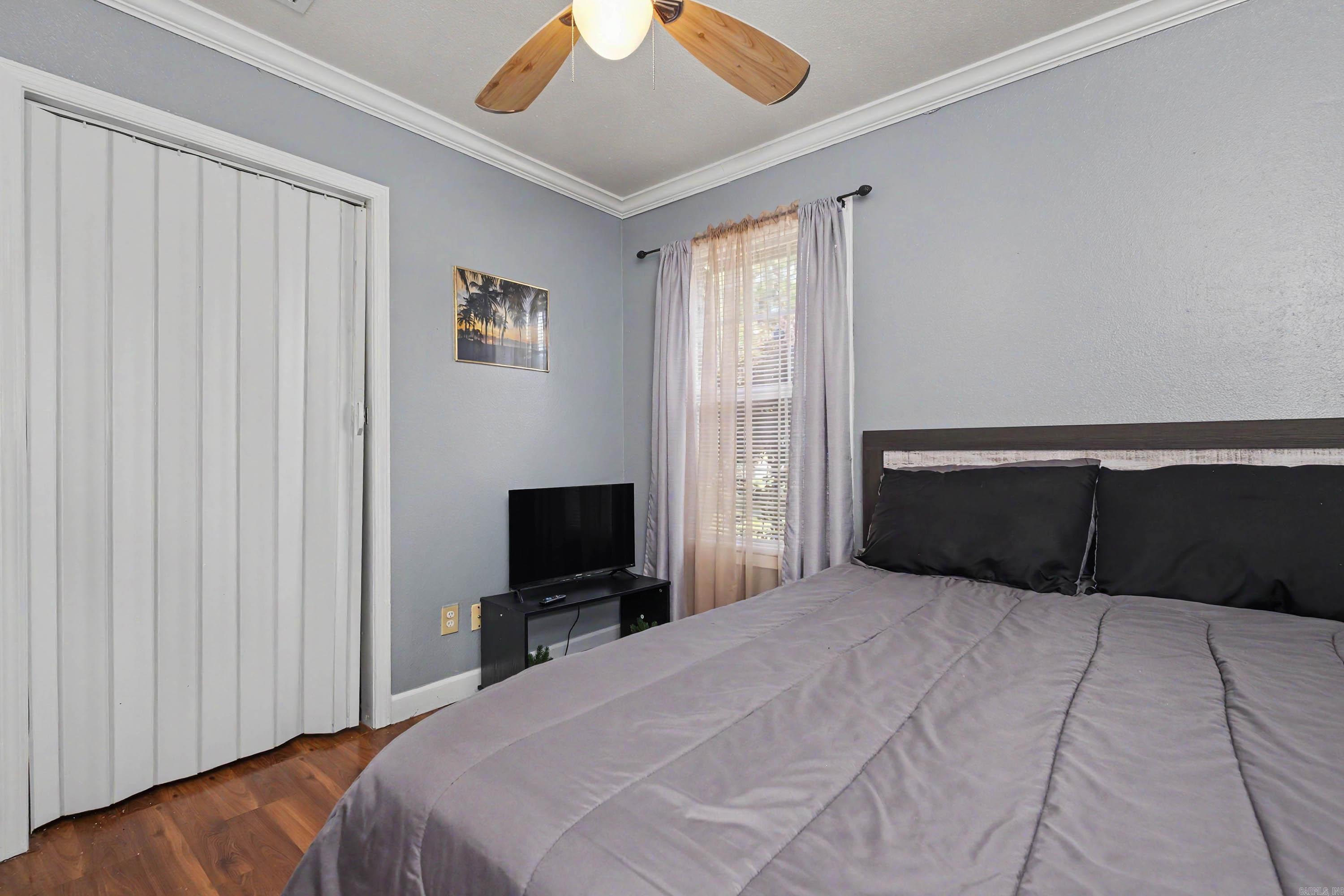 6101 Senate Drive
