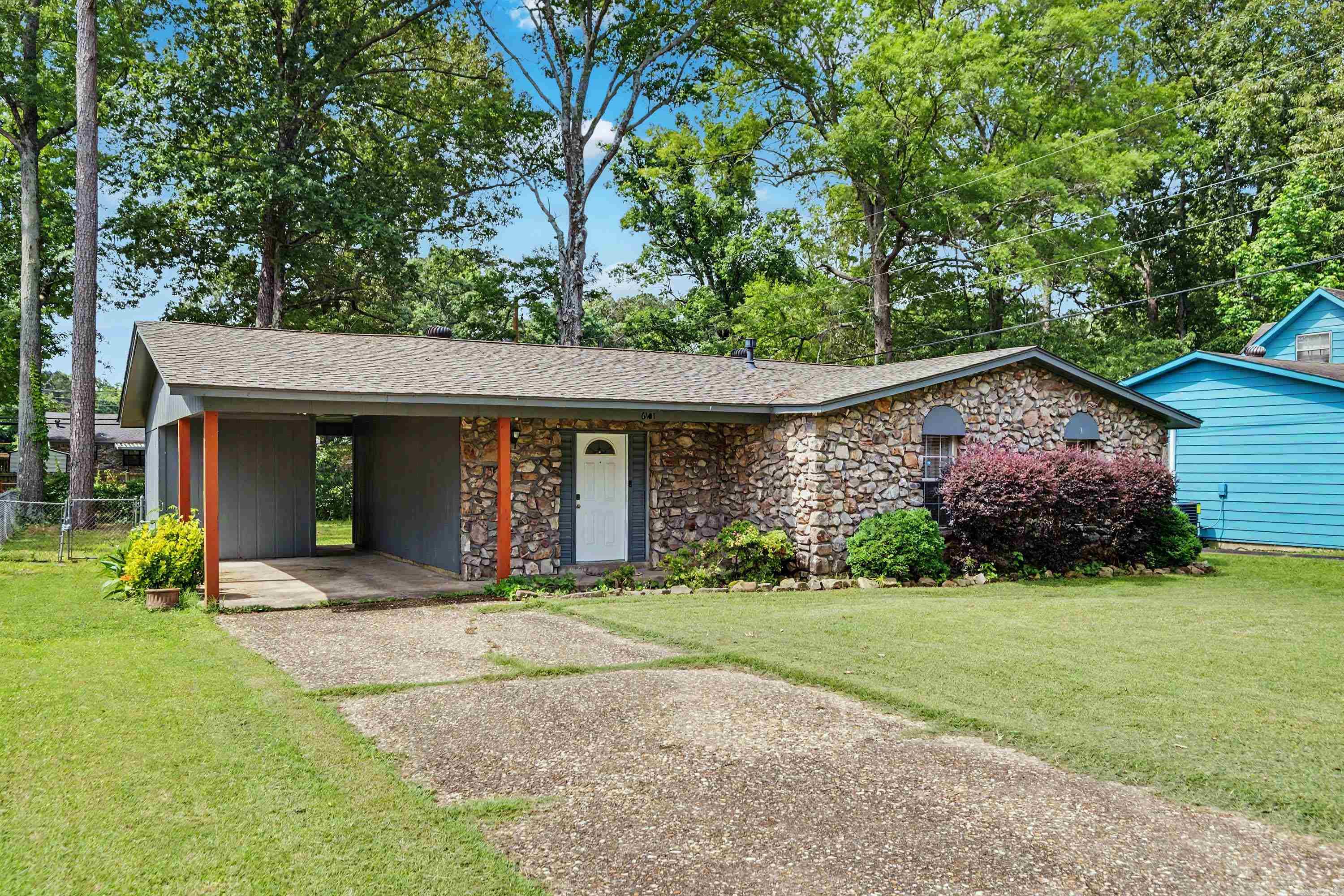 6101 Senate Drive
