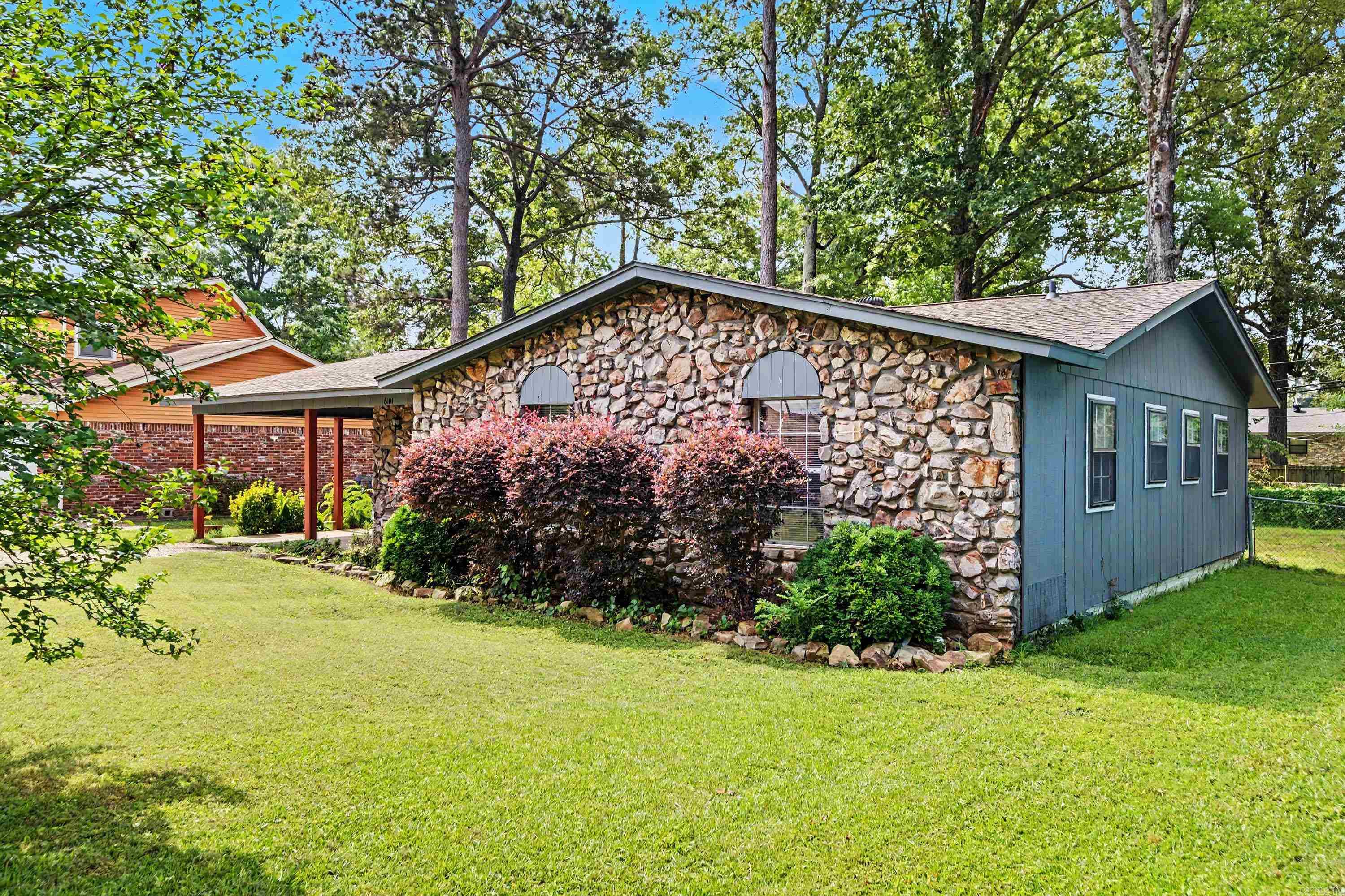 6101 Senate Drive