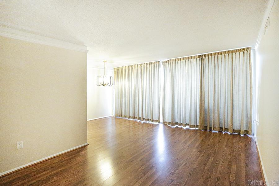 700 E 9th Street 3C