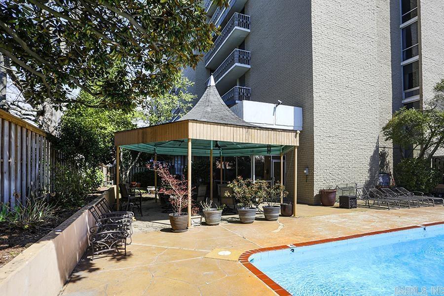 700 E 9th Street 3C