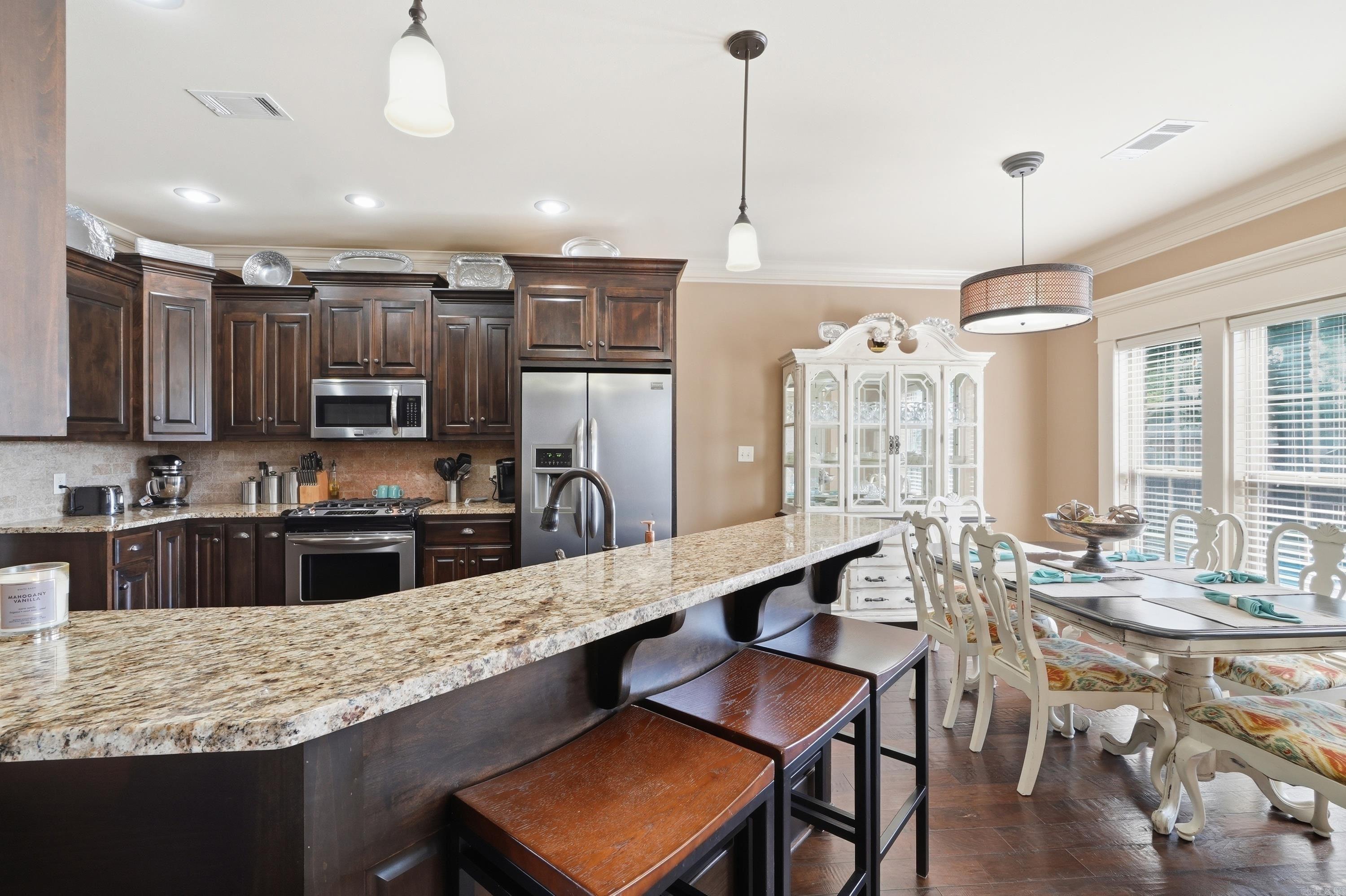1485 Blackwood Cove