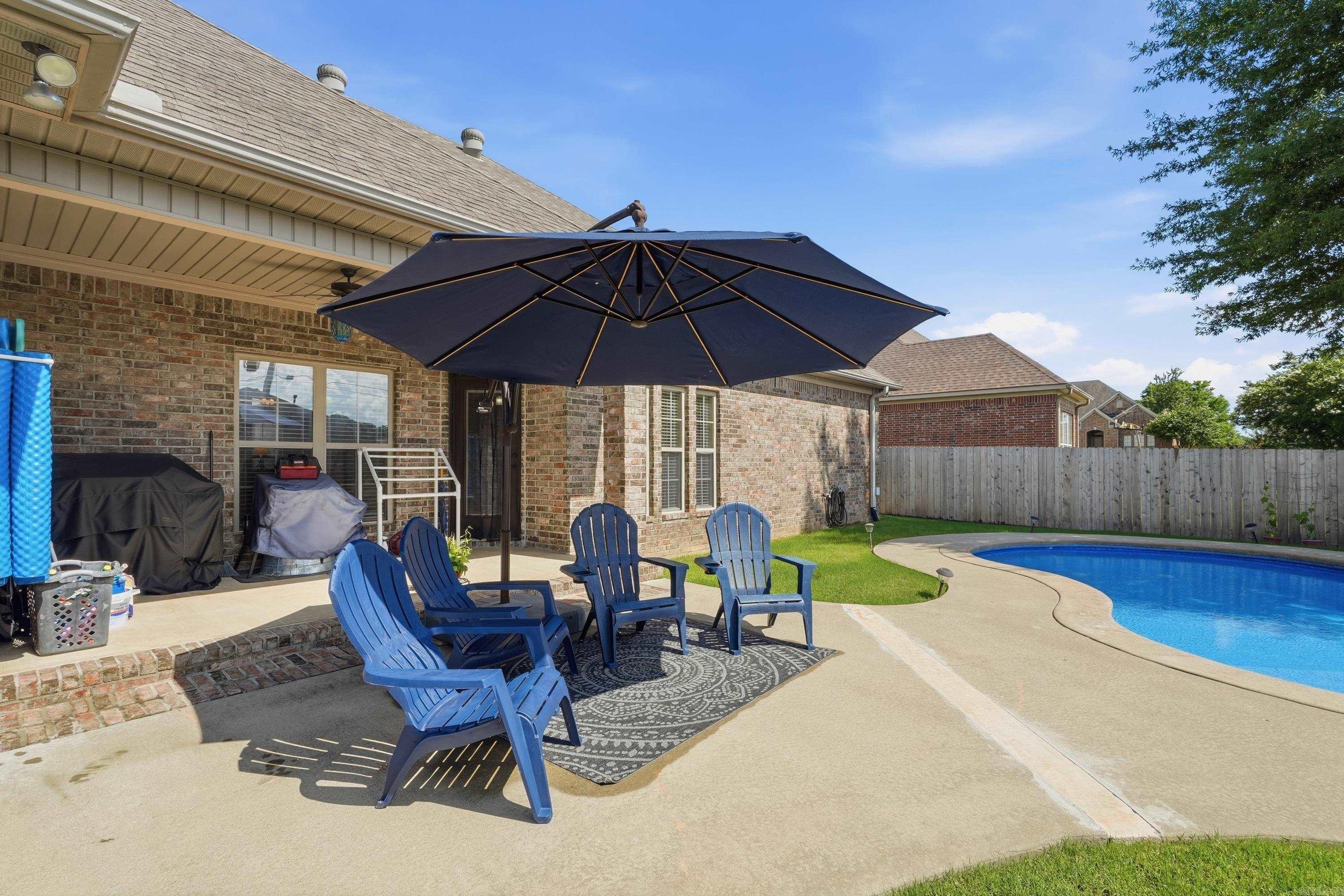 1485 Blackwood Cove