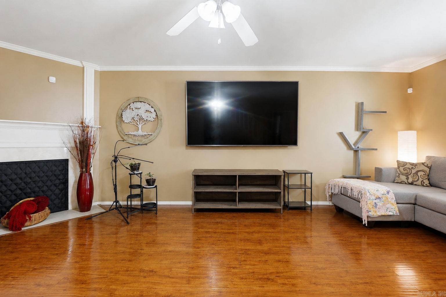1819 Pleasant Point Circle