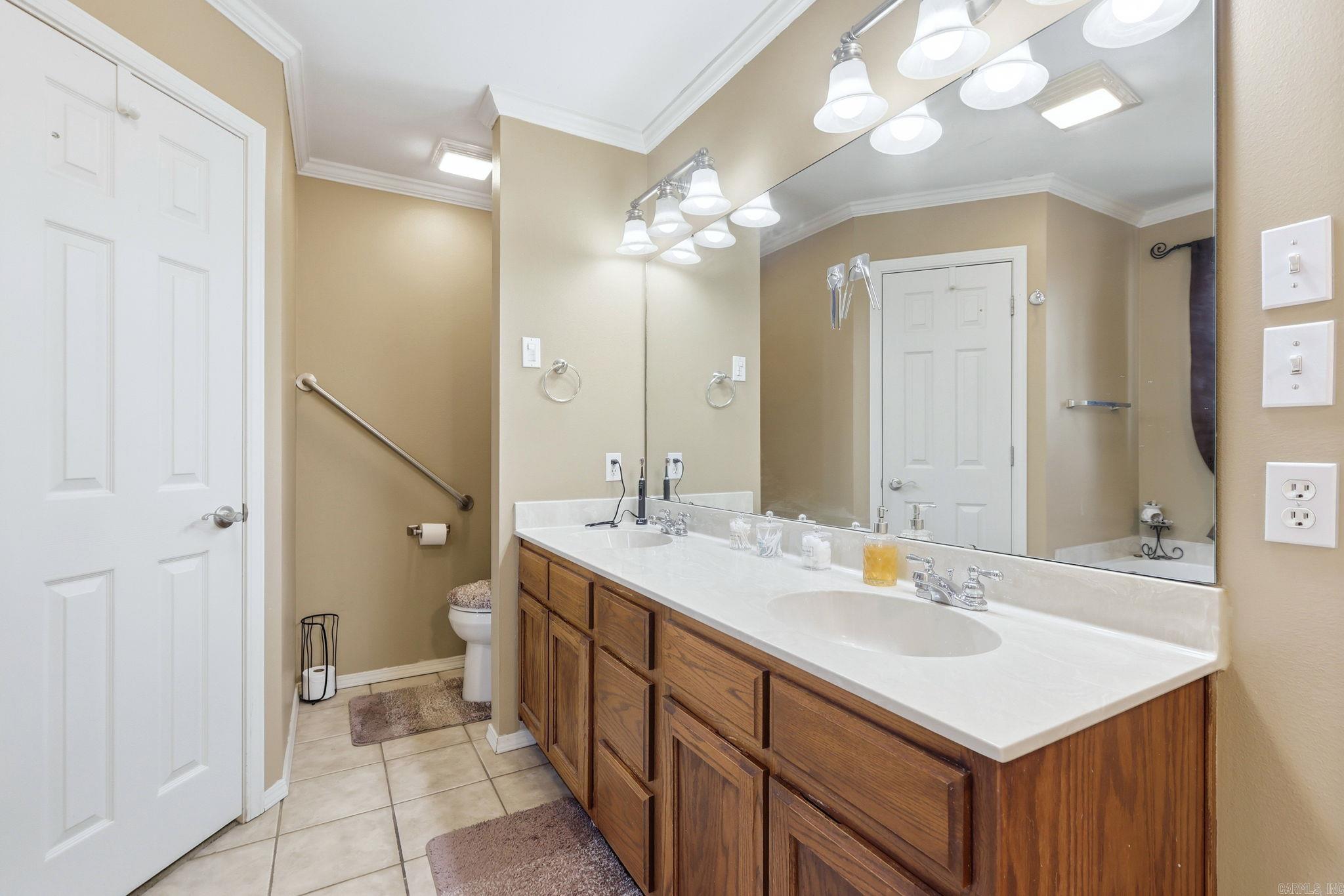 1819 Pleasant Point Circle
