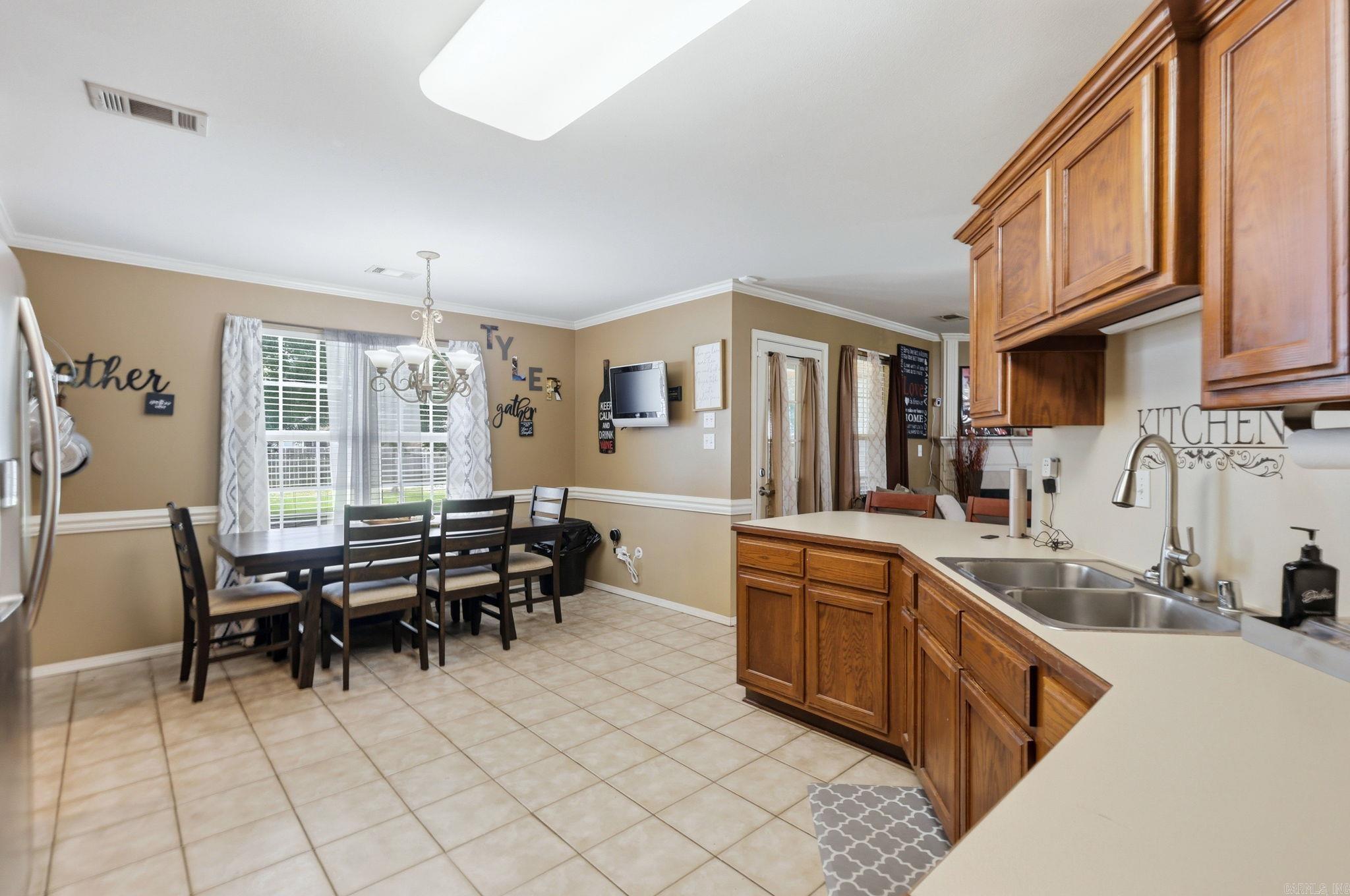 1819 Pleasant Point Circle