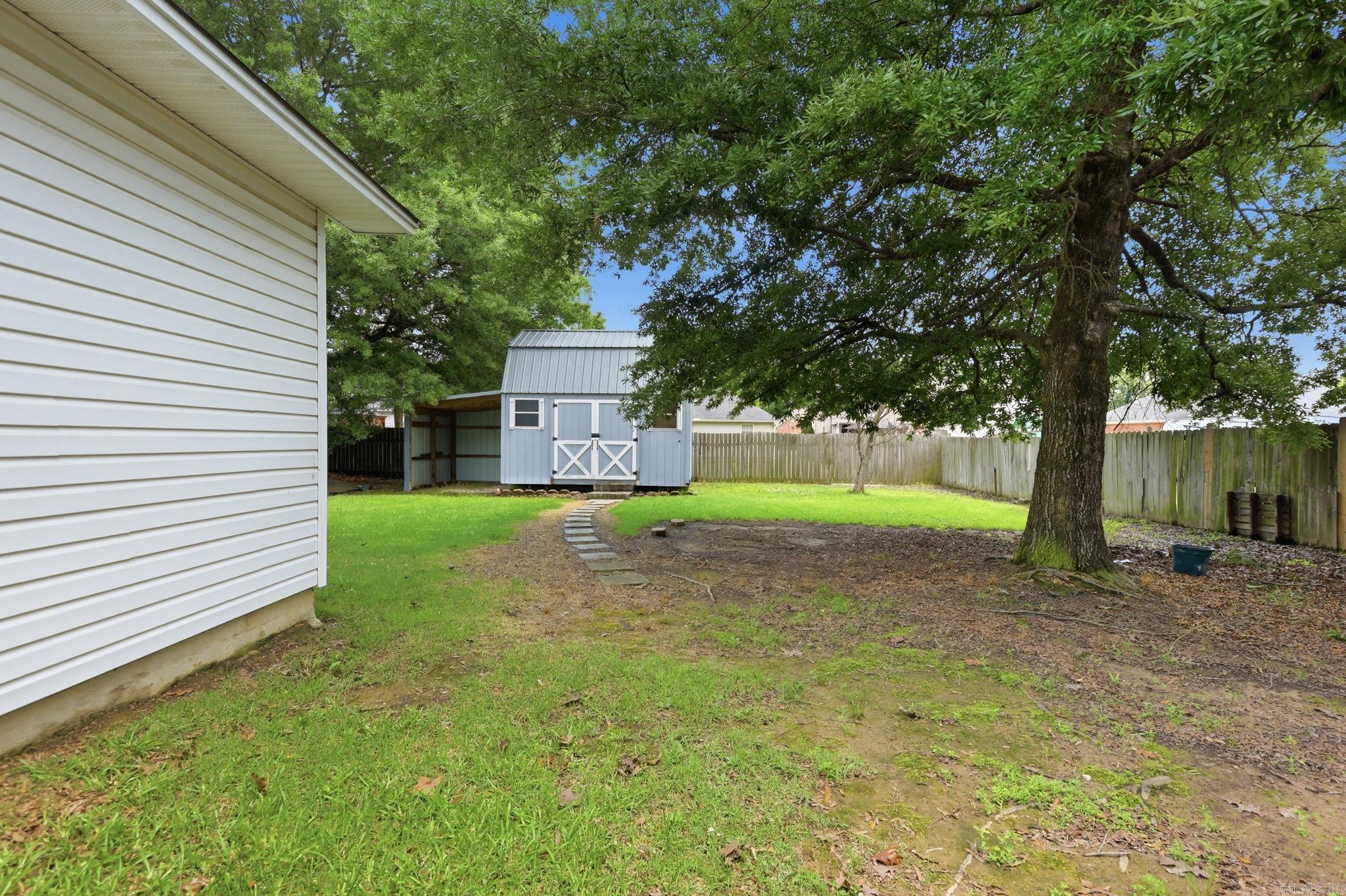 1819 Pleasant Point Circle