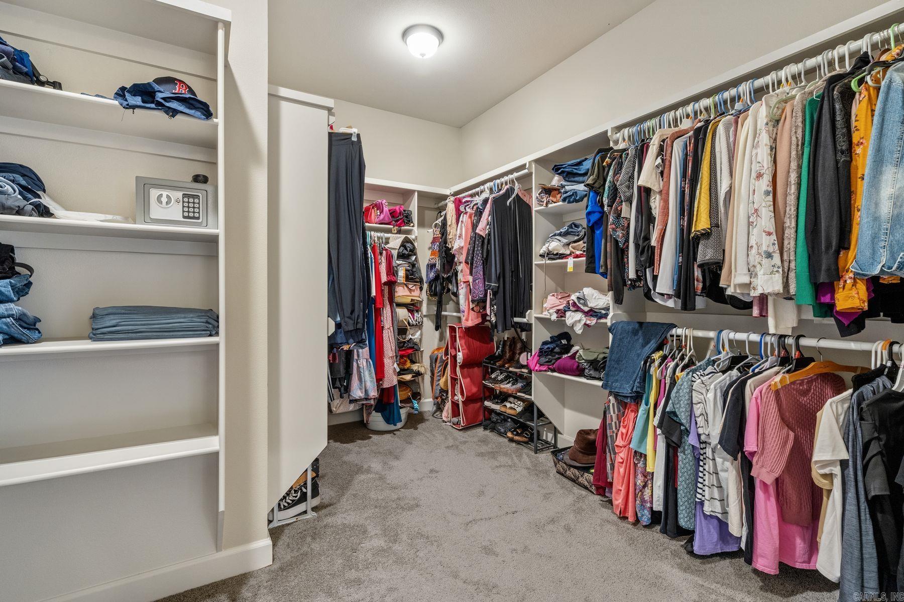 113 Winter Oak Place