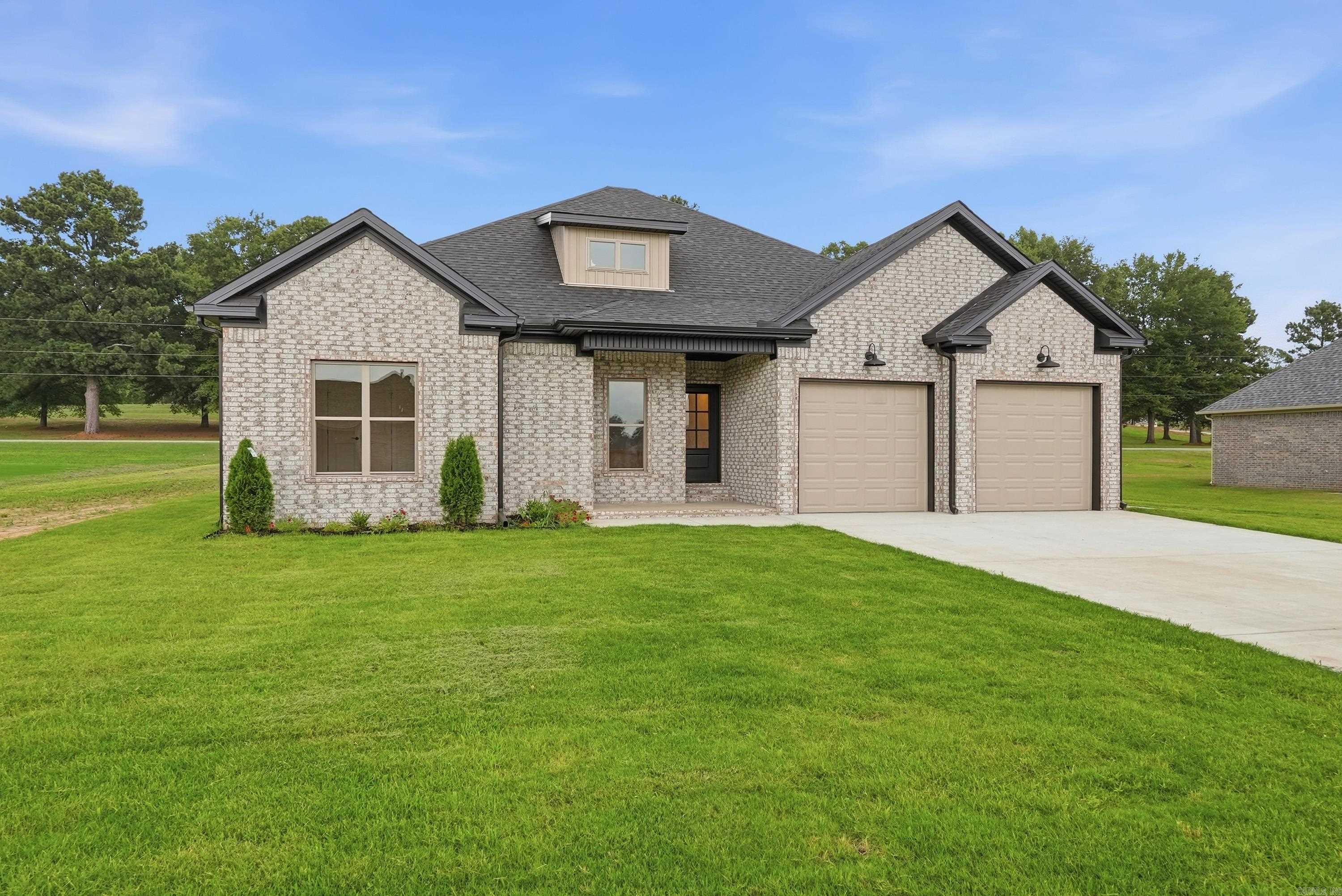 9 Moonlight Drive