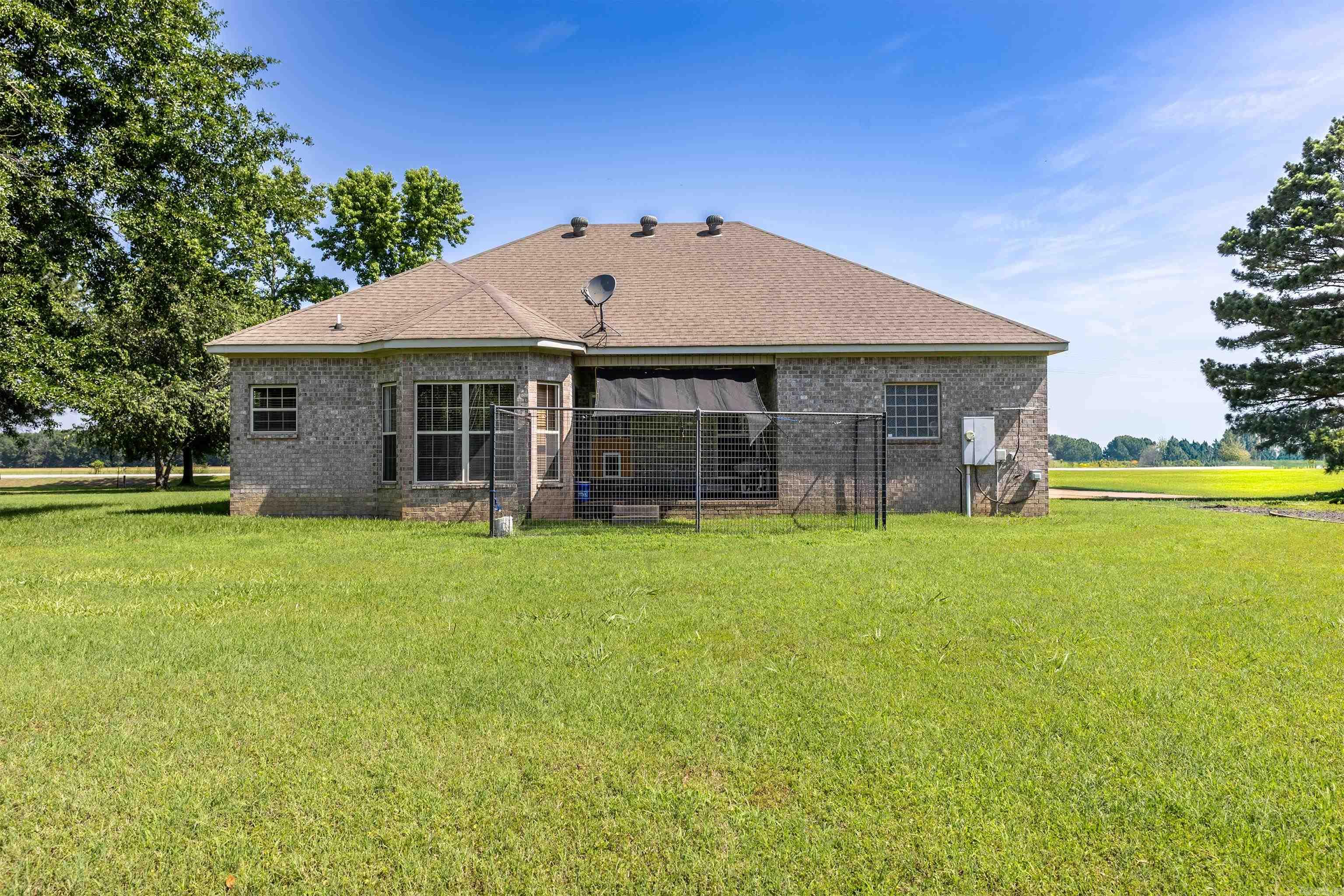 683 HWY 321