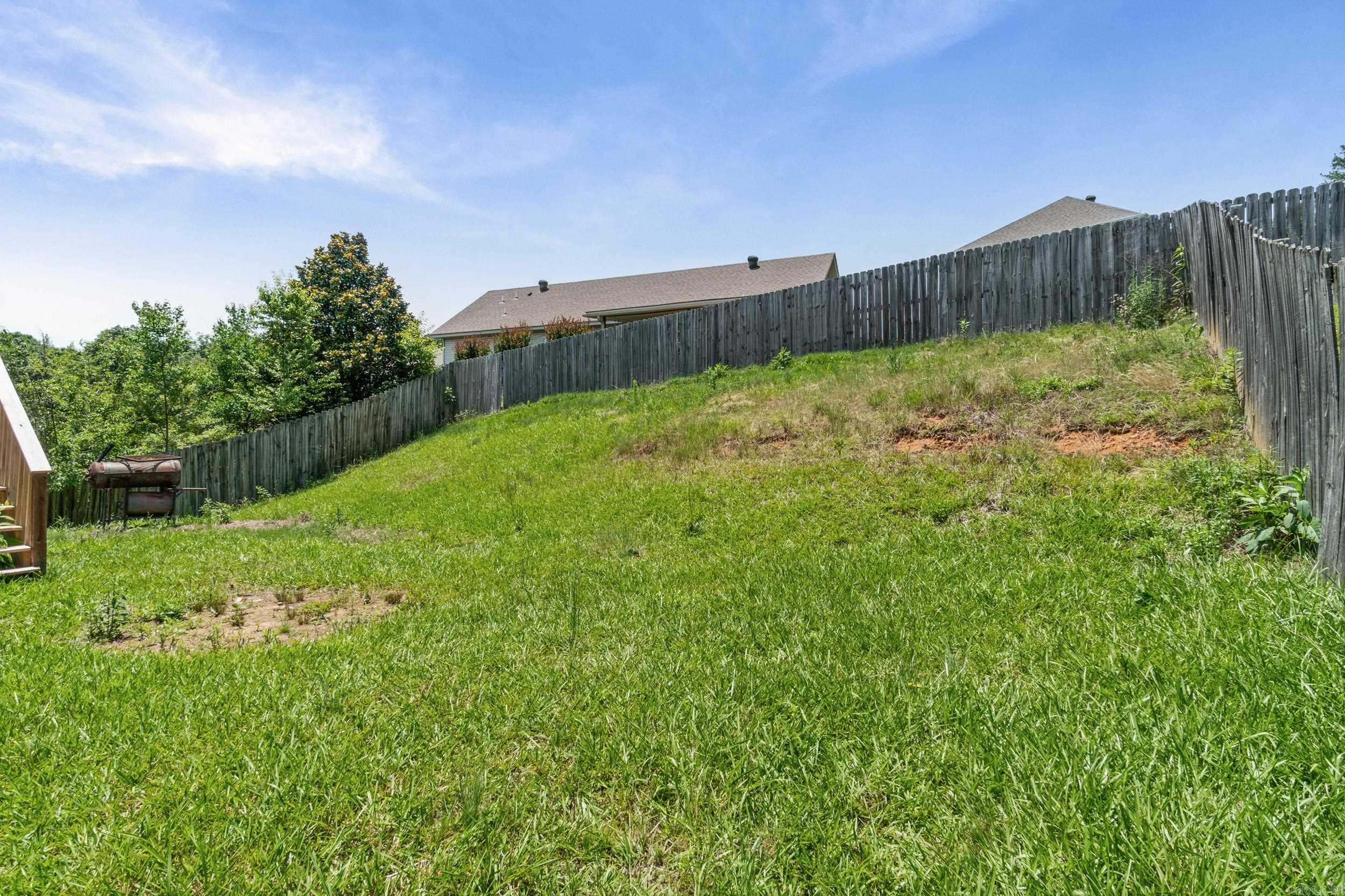 1007 Clinton