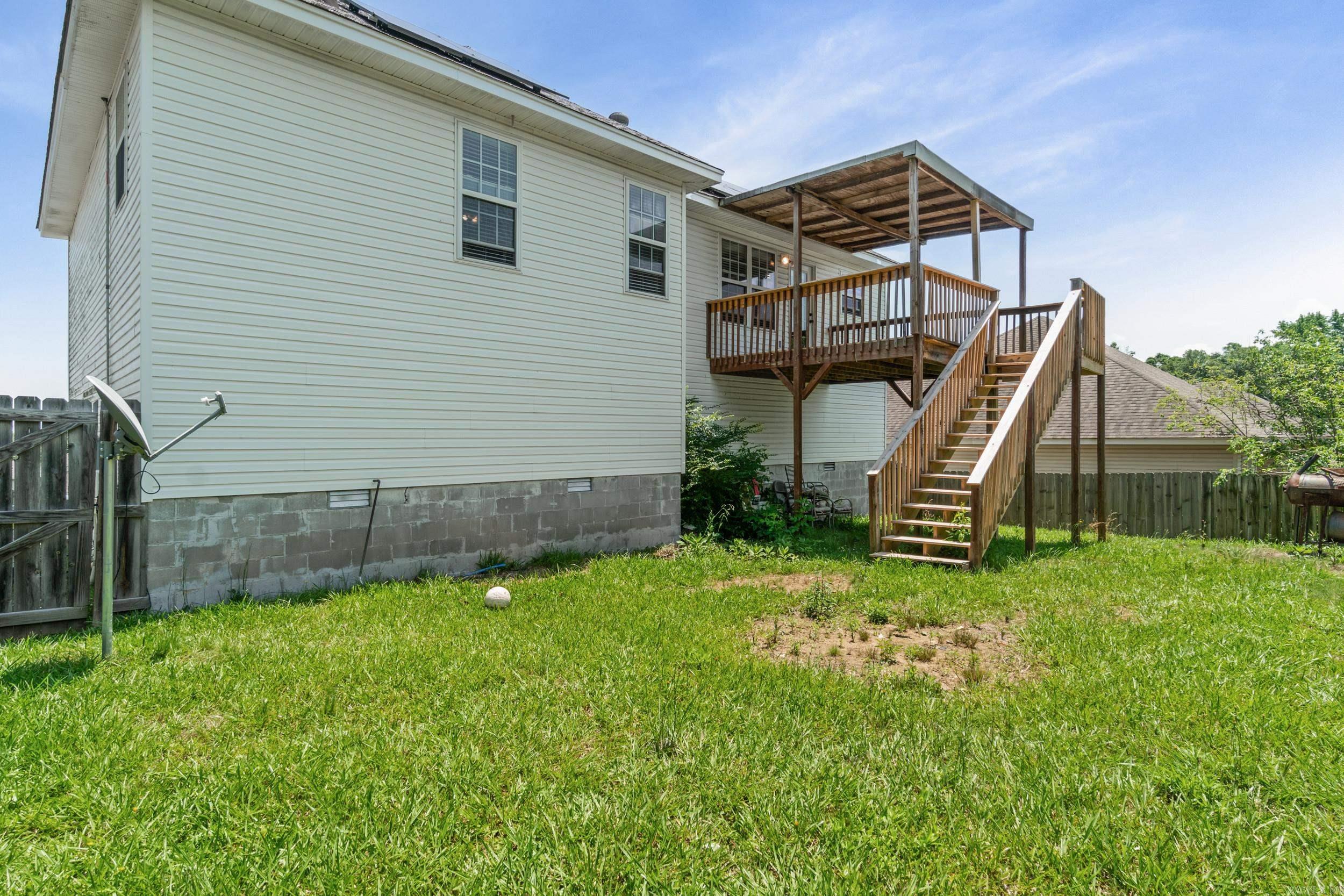 1007 Clinton