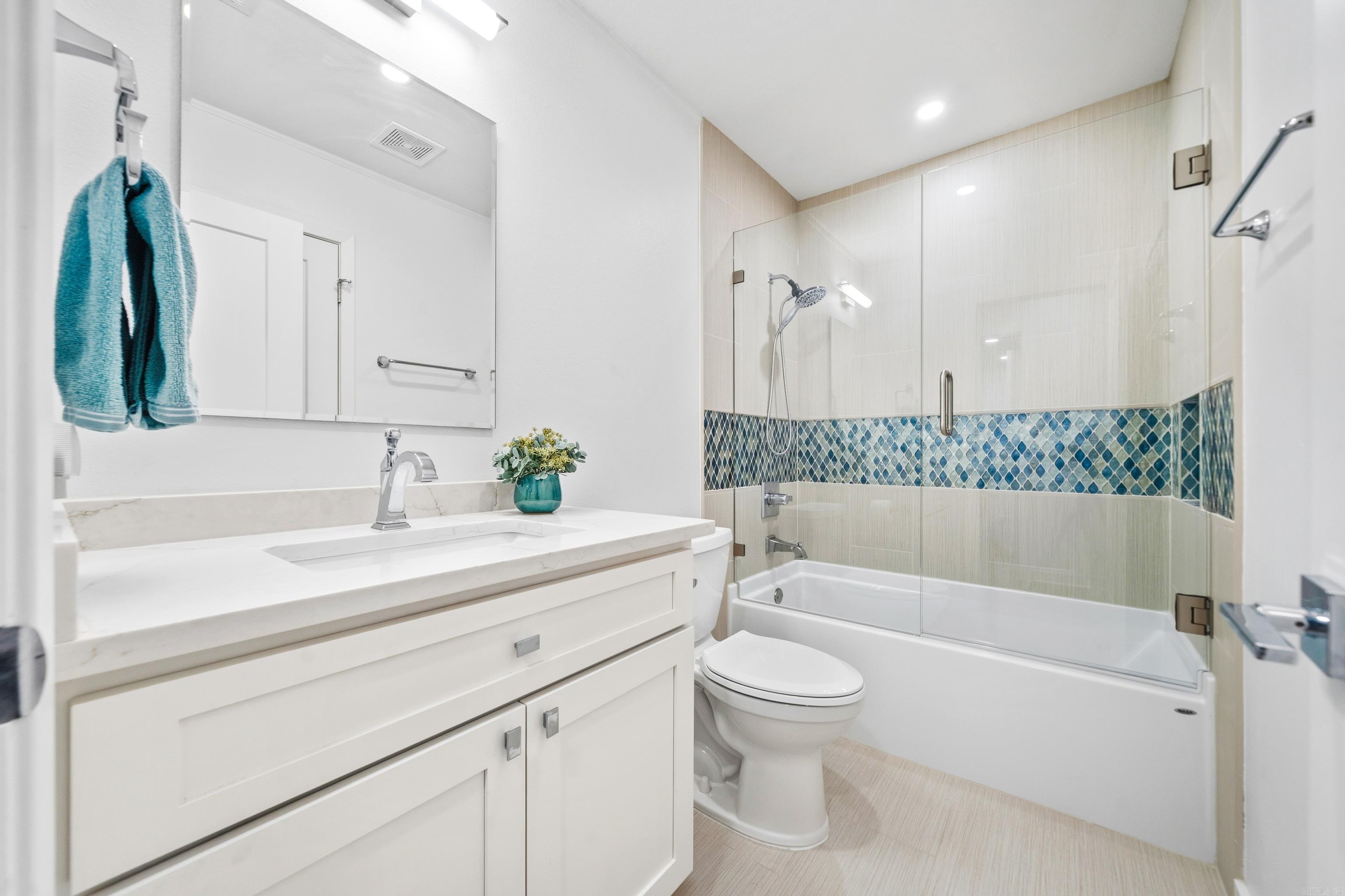 304 Lookout Point Unit: A4